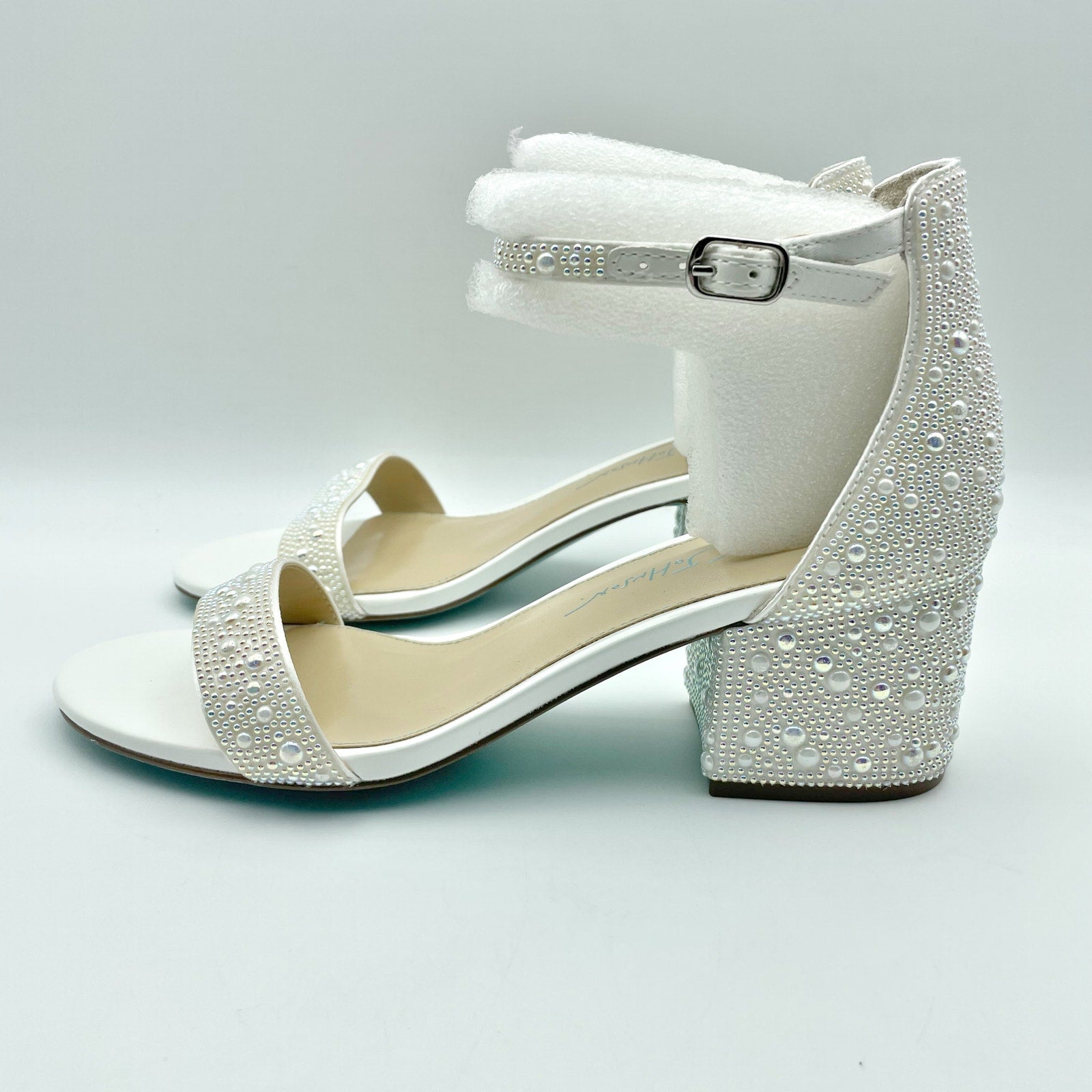 Betsey Johnson Womens Mari Heeled Sandals Size 6.5 EU 37 White Rhinestone NIB