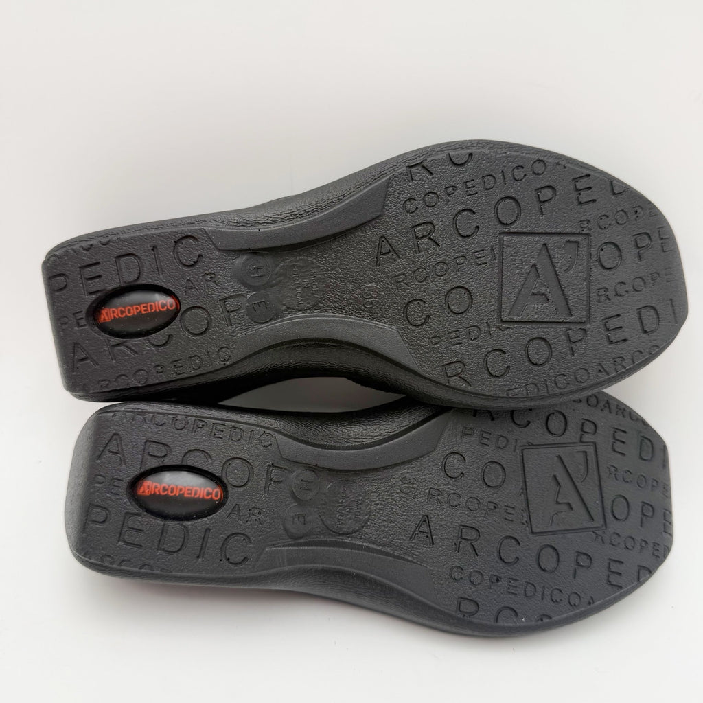 Arcopedico Womens L14 Slip On Flats EU 36 US 5.5-6 Black Water Resistant NWOB