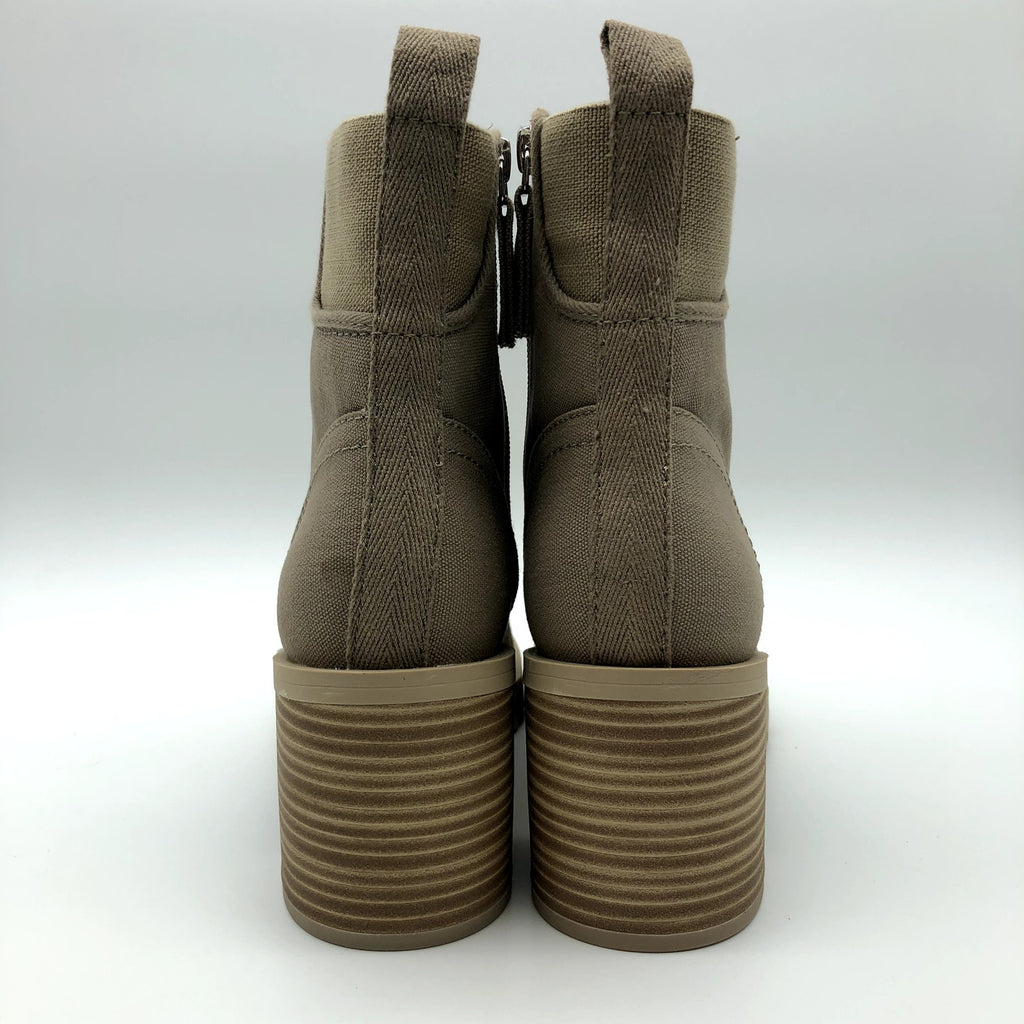Dolce Vita Womens Combat Boots Size 6 Stacked Heel Tan Canvas NWOB