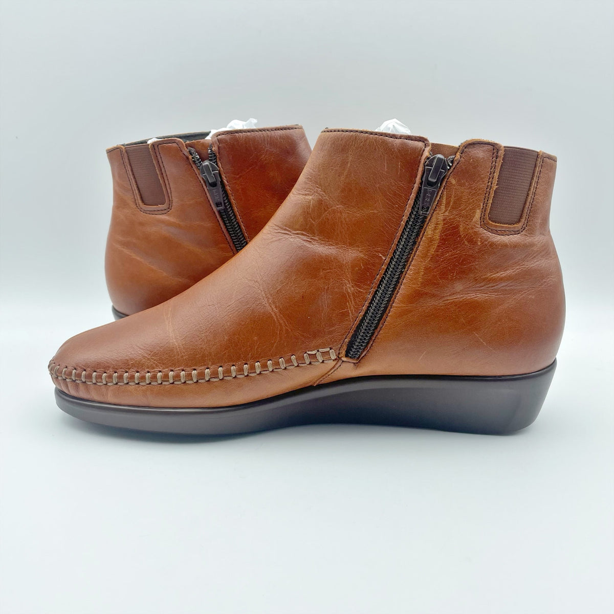 SAS Womens Jade Ankle Booties Size 9 WW EU 39.5 Brown Leather Boots NIB