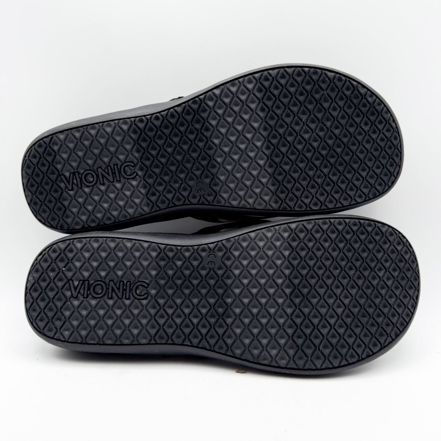 Vionic Womens Tide ll Flip Flop Sandals US 12 M EU 43 Black Brown Slip On NWOB