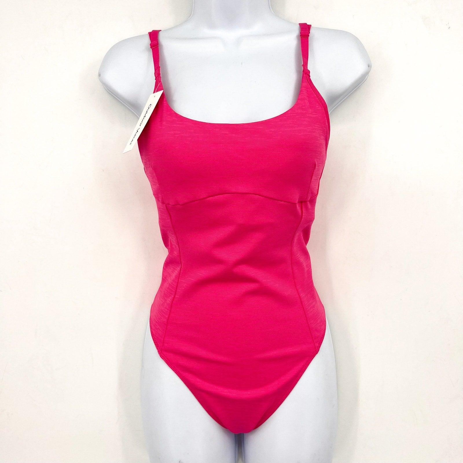 OUTDOOR VOICES Women's TechSweat Leotard Small PINK CERISE Tank NWT