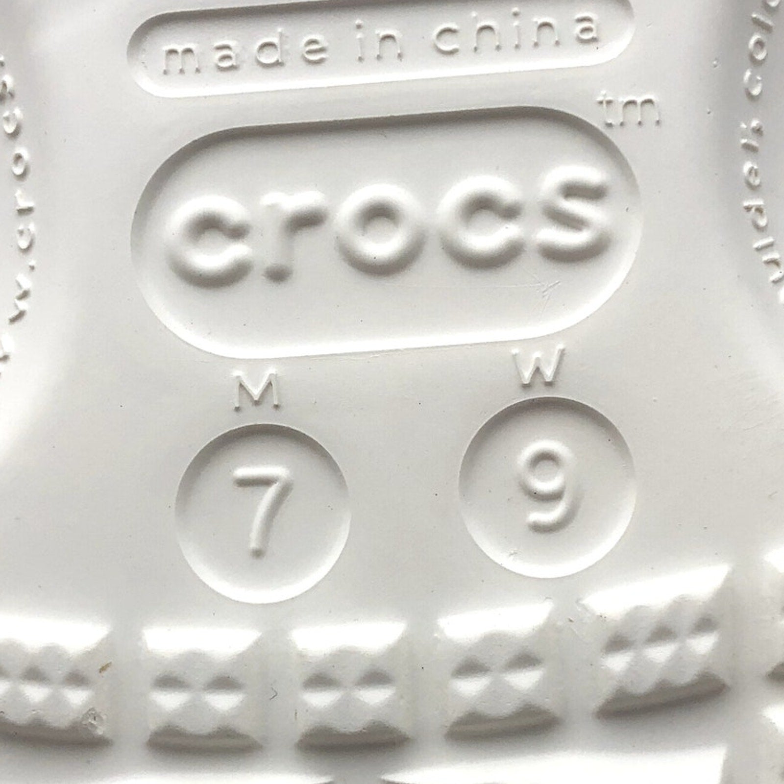Crocs UNISEX NBA Miami Heat Classic Clog Mens 7 Womens 9 Black Red NWT