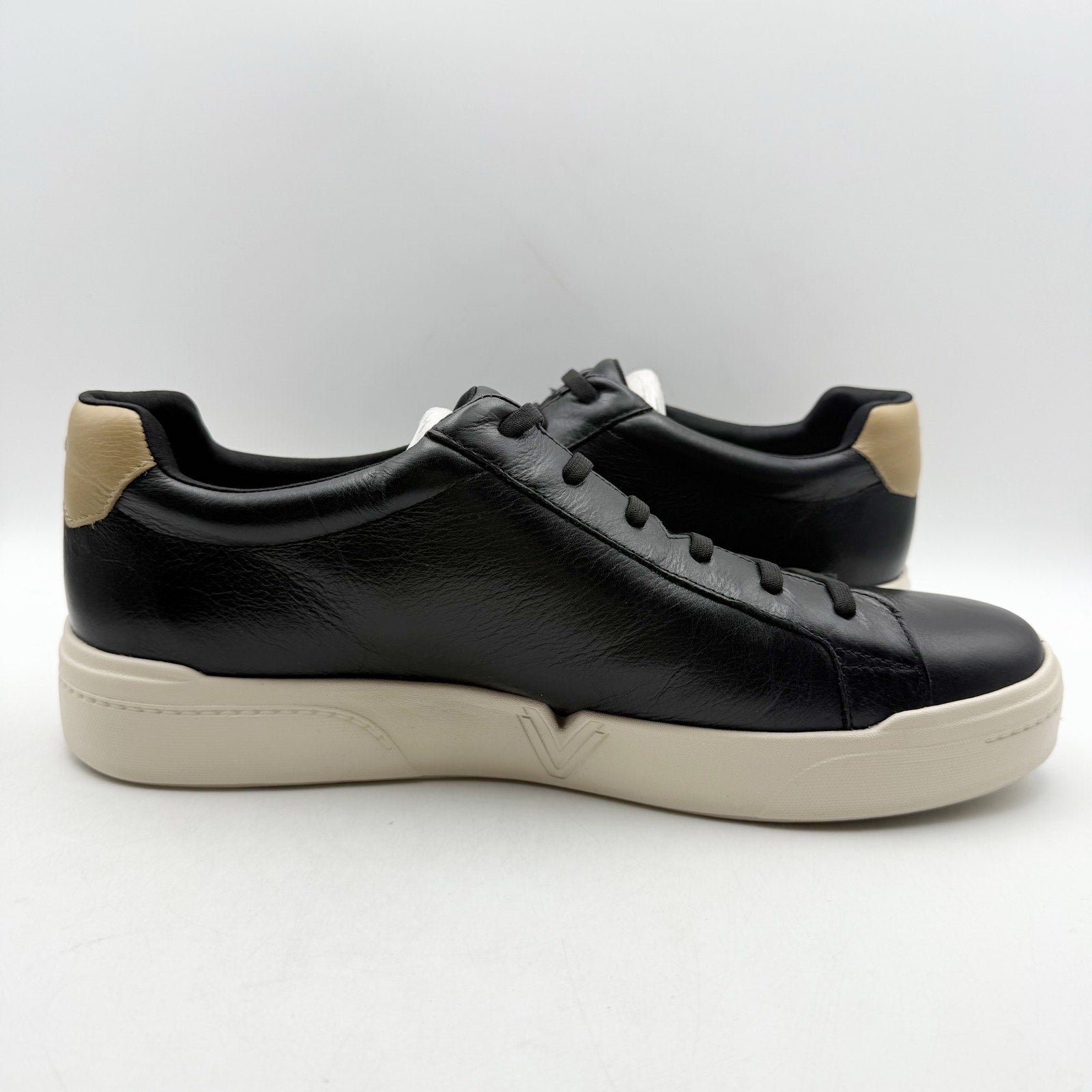 Vionic Mens Colbie Sneakers US 12 EU 45 Black Leather NWOB