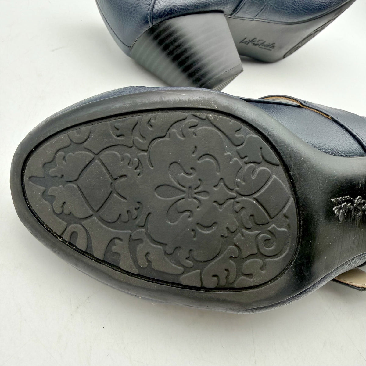 LifeStride Womens Rozz Mary Janes Heels Size 7 WIDE Navy Blue Vegan Leather NIB