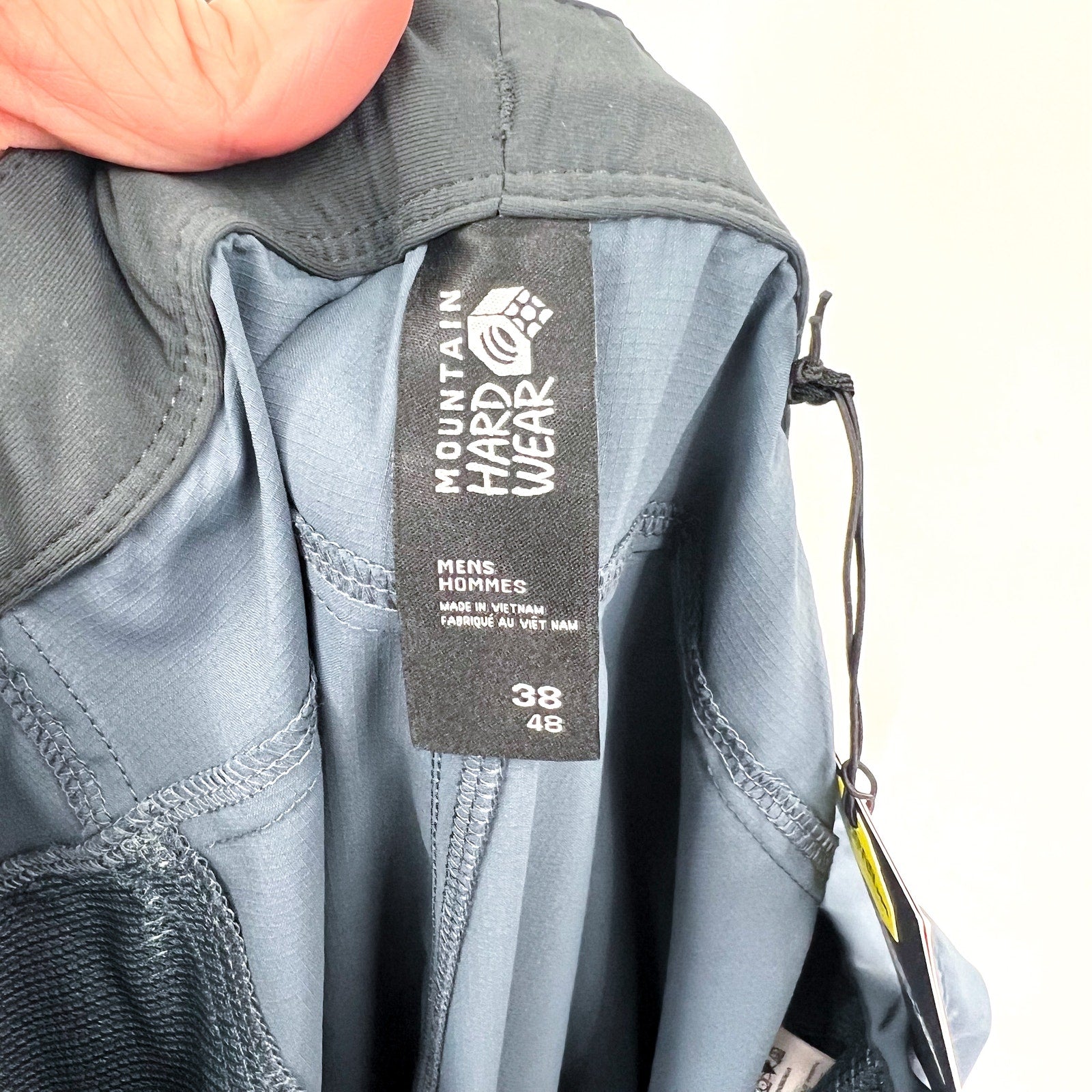 MOUNTAIN HARDWEAR Men's Trail Sender Hiking Pants 38x30 Ash Blue NWT