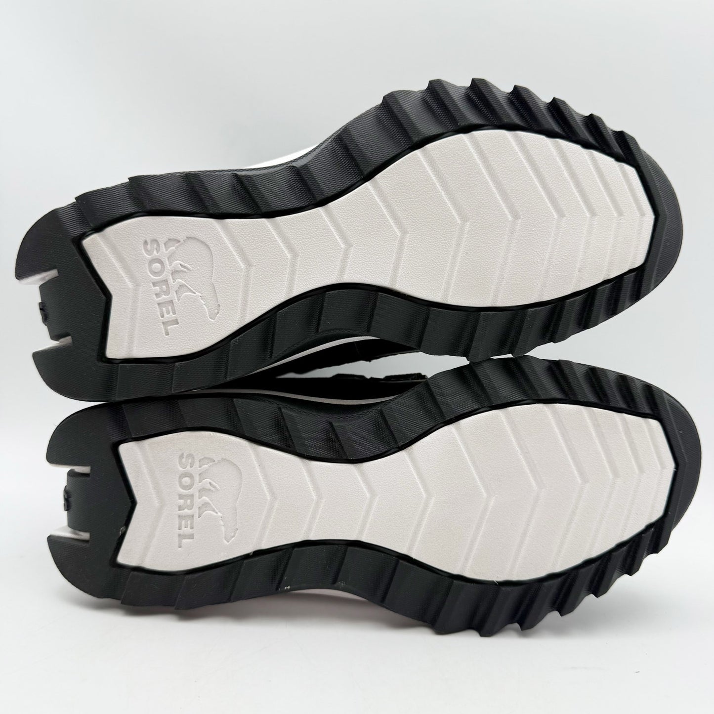 SOREL Womens ONA RMX Chukka Sneaker Boot Size 9.5 Black Insulated Waterproof NIB