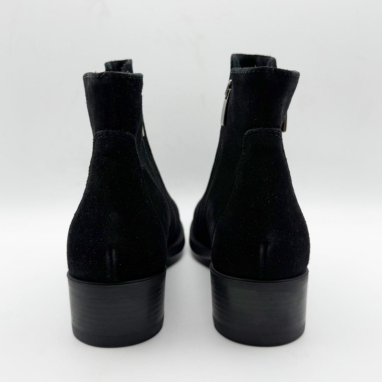 La Canadienne Womens Saria Booties US 6.5 Black Suede Waterproof Dual Zip NWOB