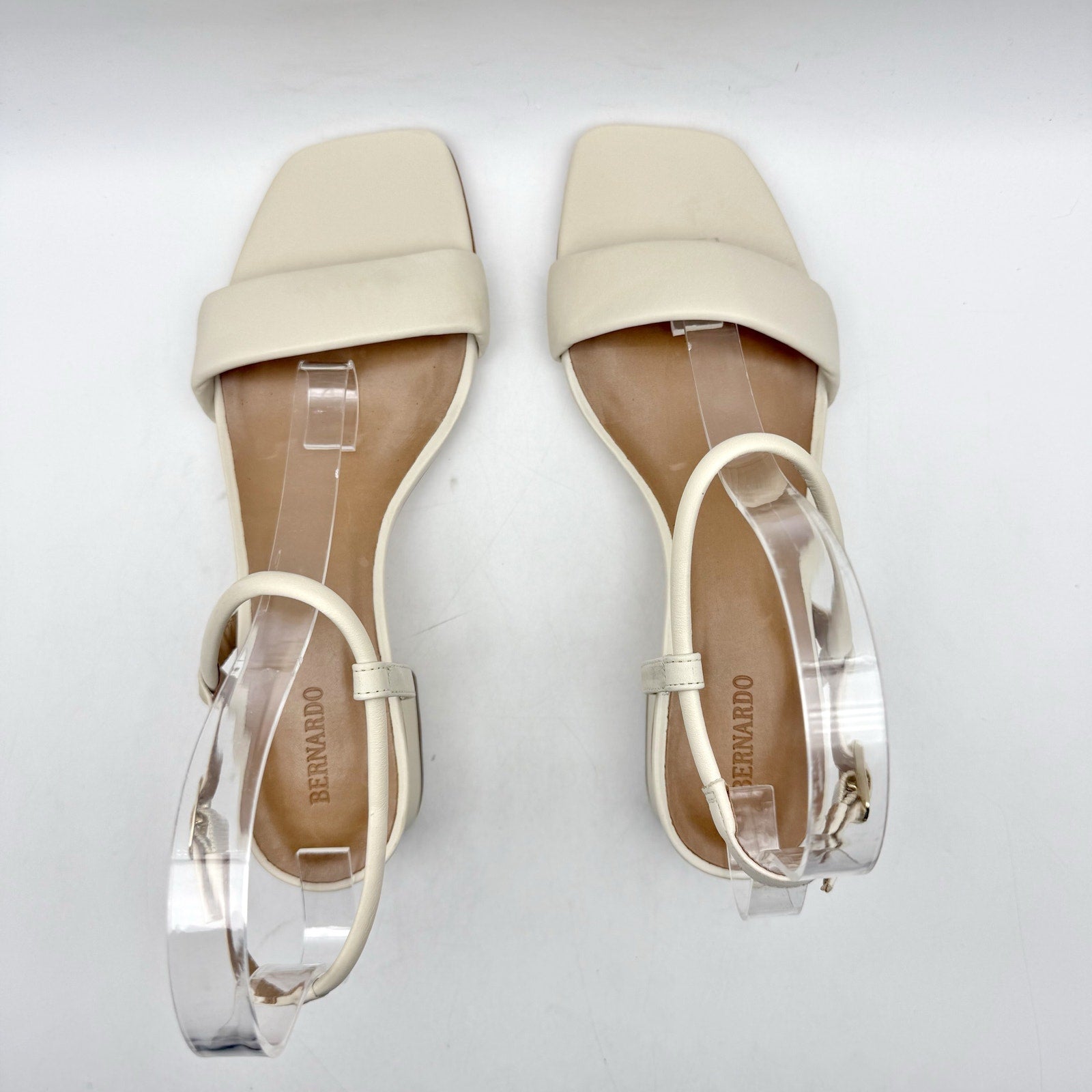 Bernardo Womens Josei Heeled Sandal US 7.5 M Off White Eggshell Leather NIB