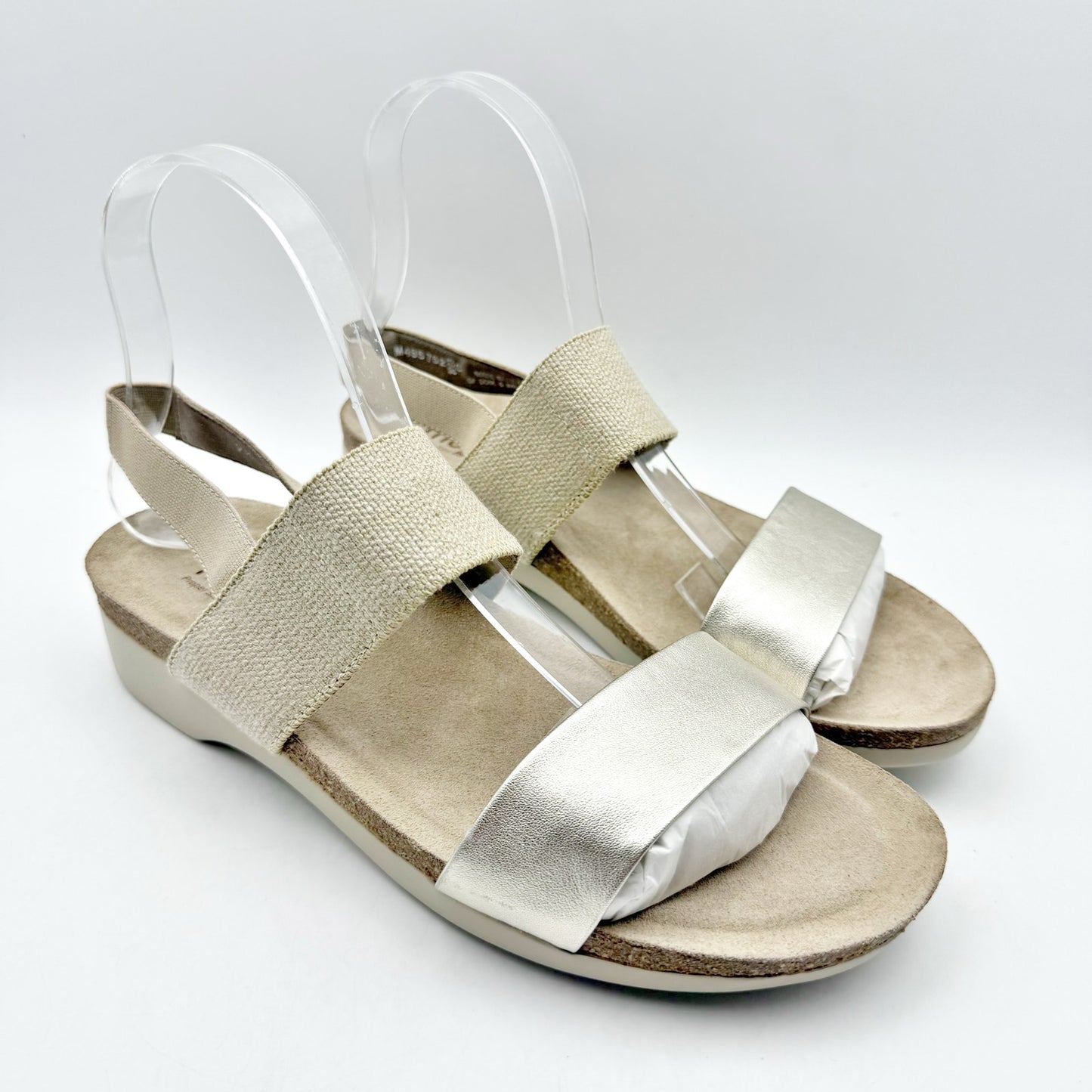 Munro Womens Pisces Casual Sandal US 9.5 WW EU 40 Gold Slingback NIB