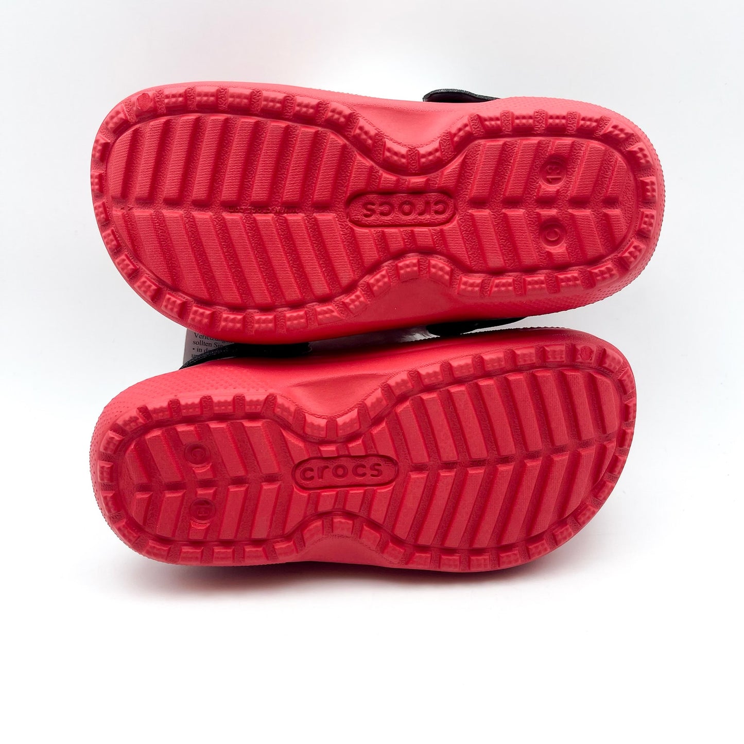 Crocs Kids Classic Lined Santa Clogs C13 EU 30.5 Red White Lightweight NWT