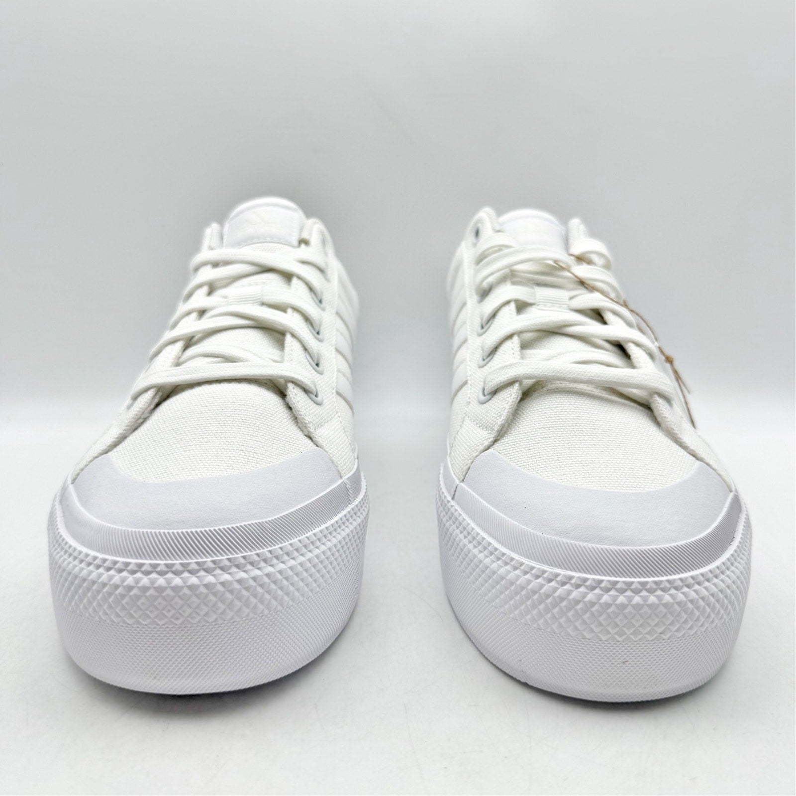 Adidas Womens Bravada 2.0 Skateboard Platform Sneakers US 8.5 White NWT