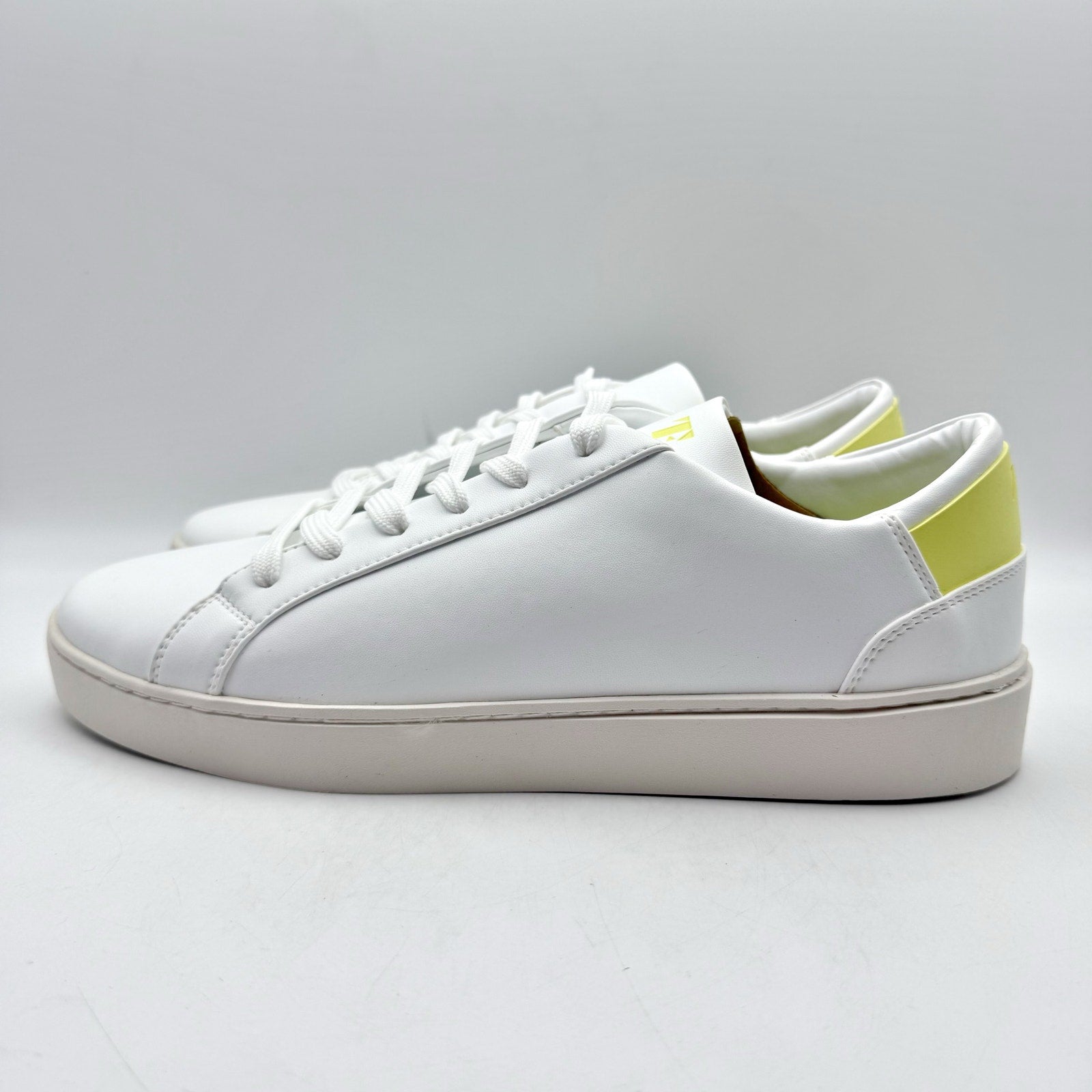 Thousand Fell Mens Lace Up Sneakers US 10 EU 43 White NIB