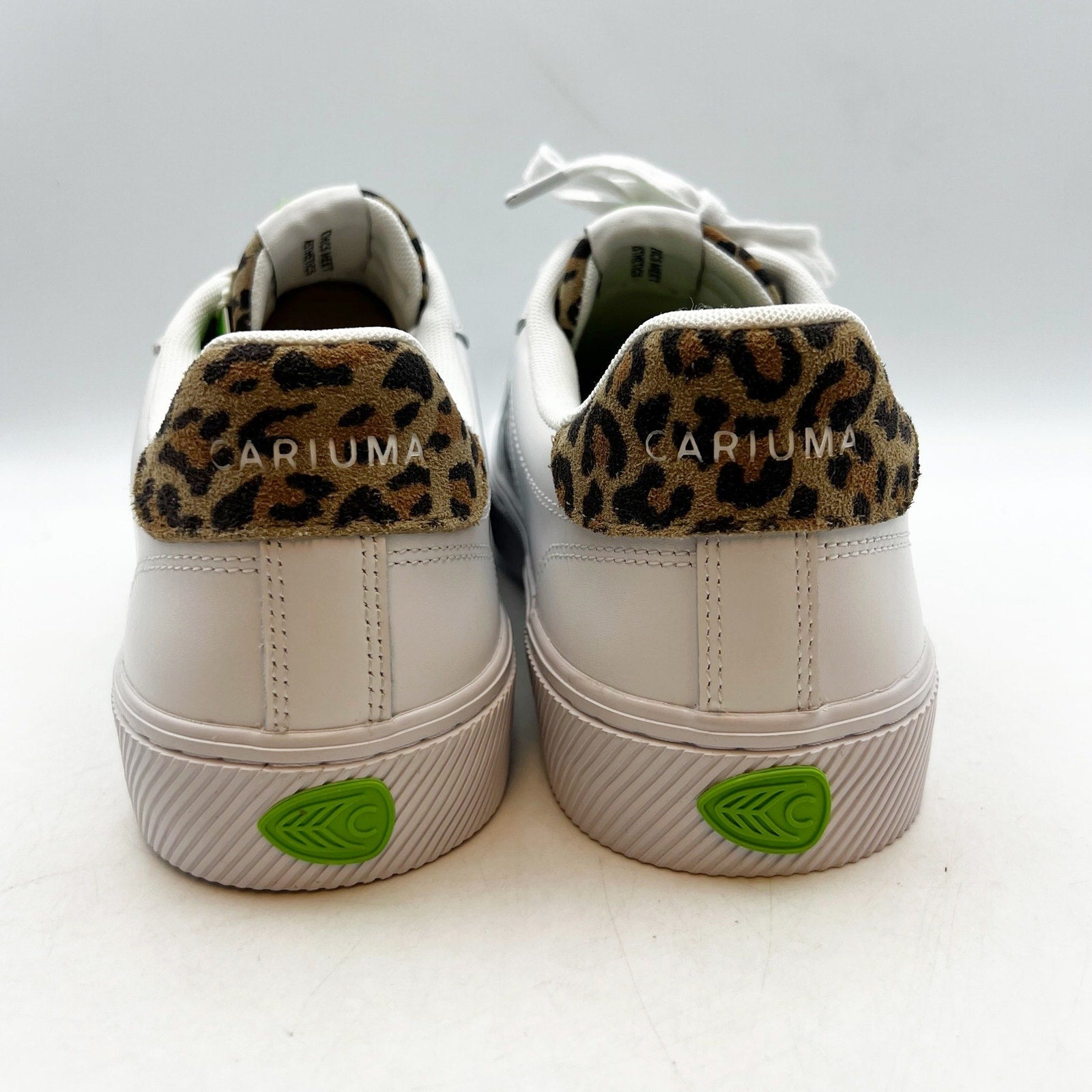 Cariuma Salvas Low Sneakers Womens 11.5 Mens 10 White Leopard Leather NIB