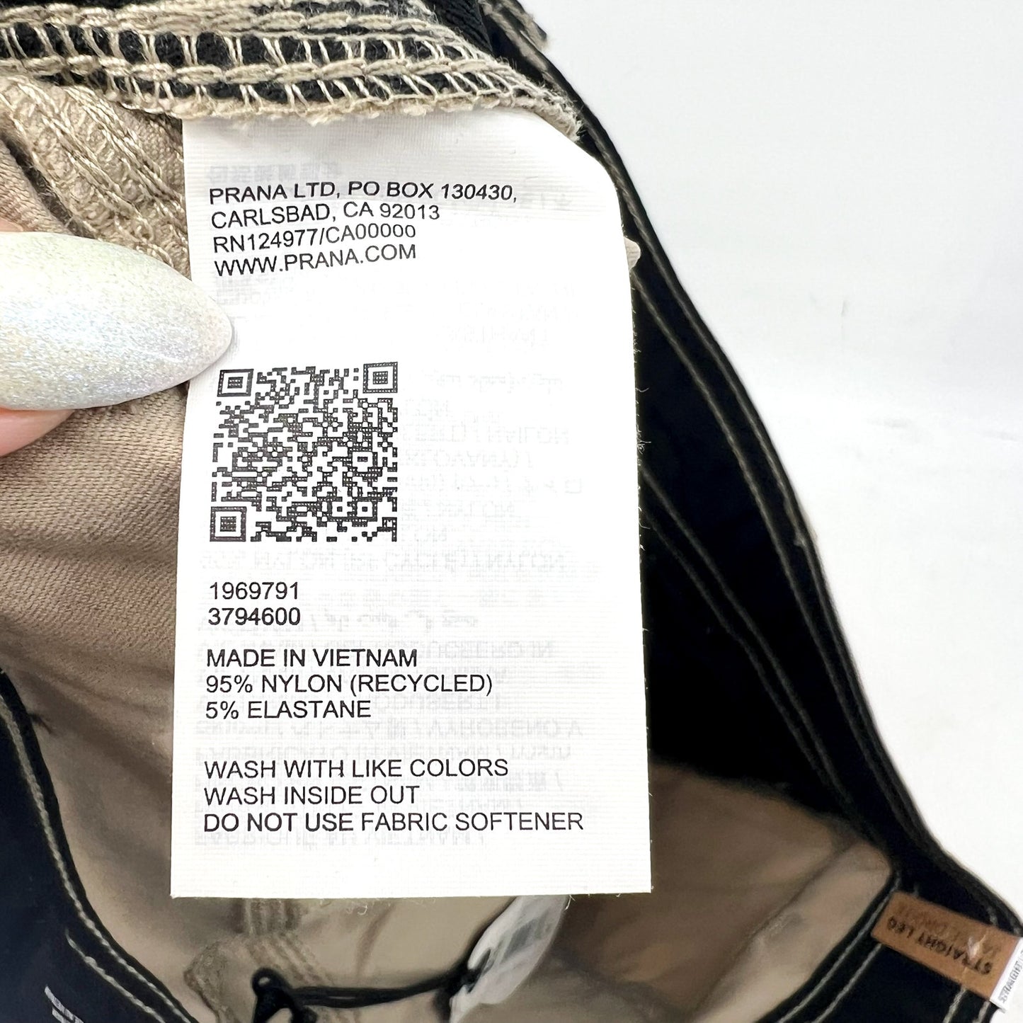 PRANA Men's Zion Straight Pants 35x30 Tan Sandbar Slim Fit Stretch Outdoors NWT