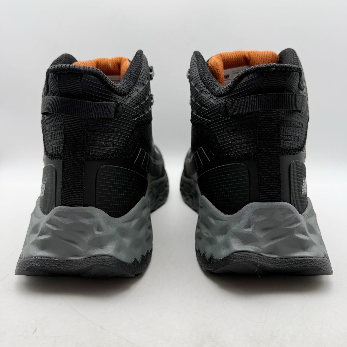 New Balance Womens Cremorne Fresh Foam Mid Work Shoes US 12 Wide Black CT SR NIB