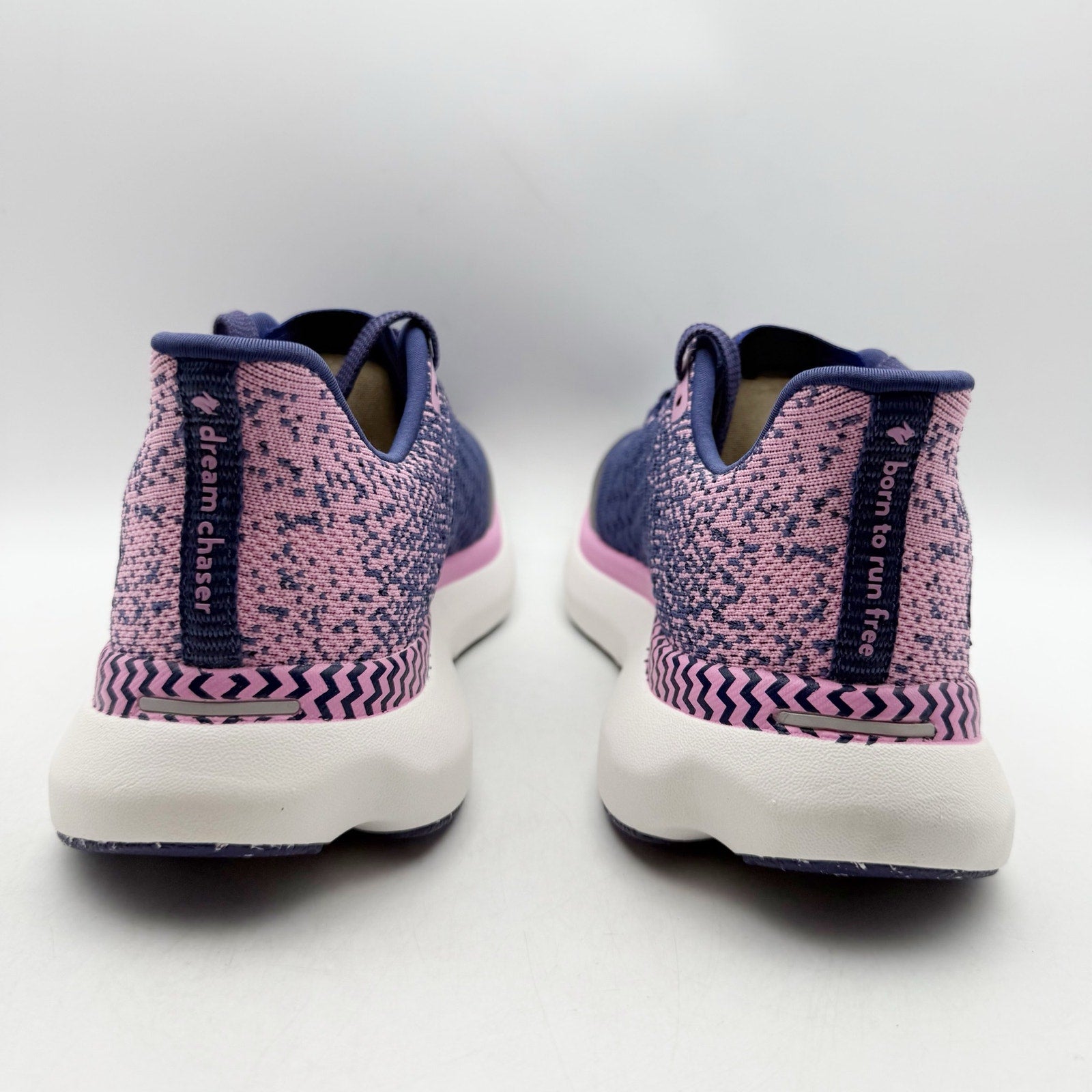 Rabbit Womens Dream Chaser Running Shoes Size 9 Blue Purple Athletic Sneaker NIB