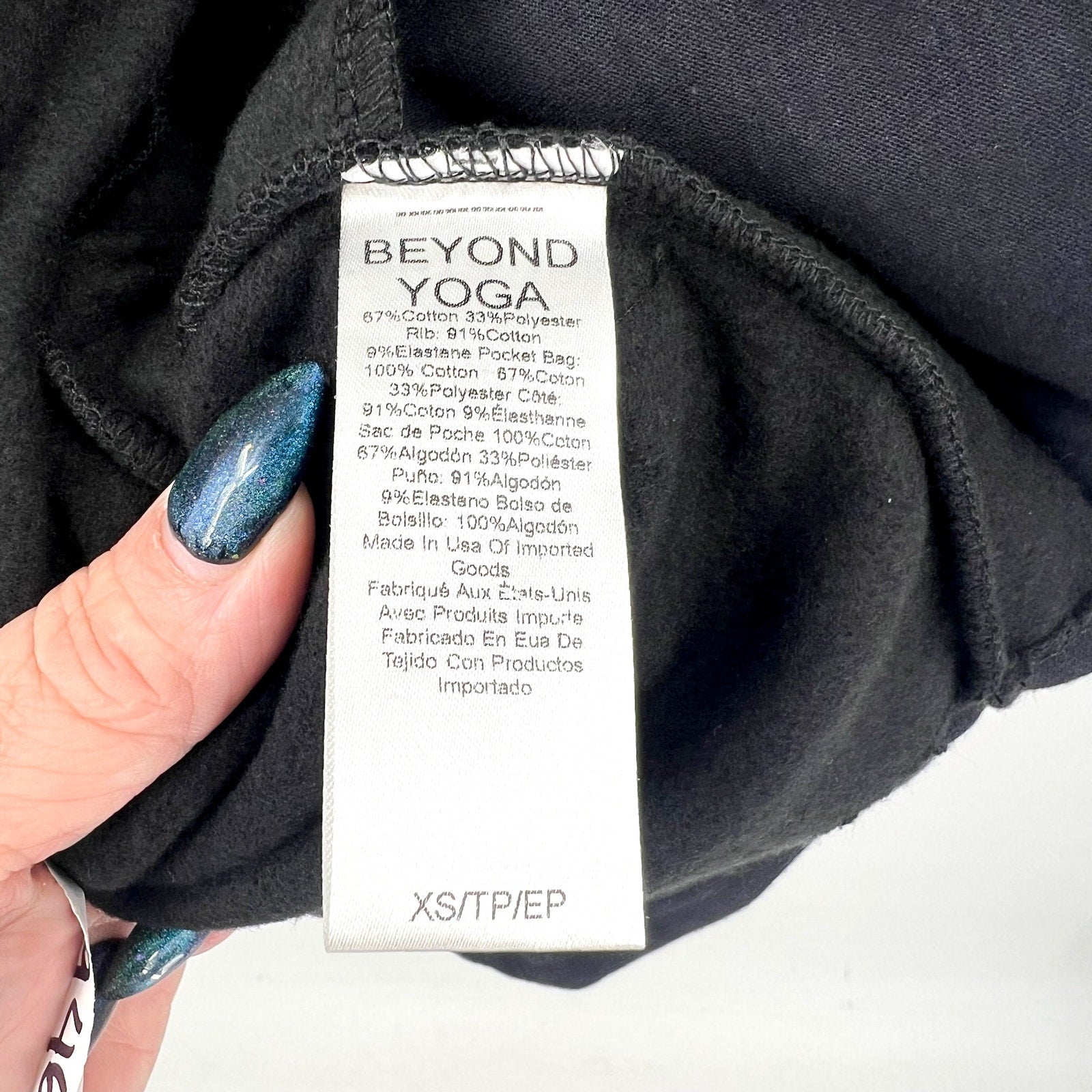 BEYOND YOGA Women's LuxeFleece Hooded Jacket Size XS Black Long Sleeve NWT