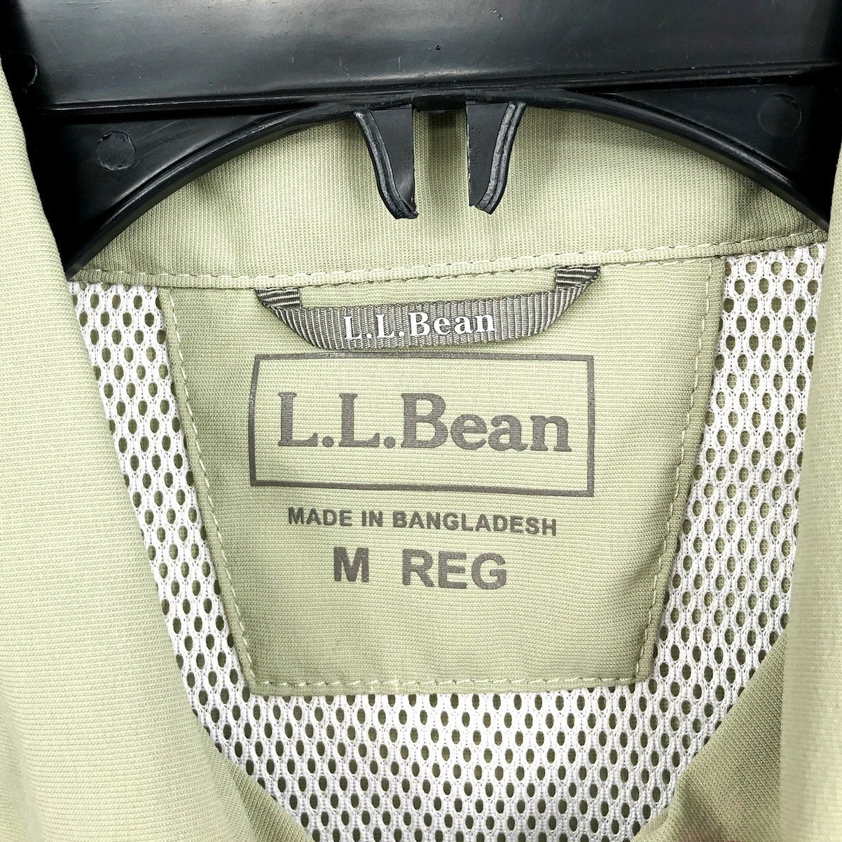 L.L. BEAN Men's SunSmart Tropicwear Shirt Medium Green Sage Short Sleeve NWT