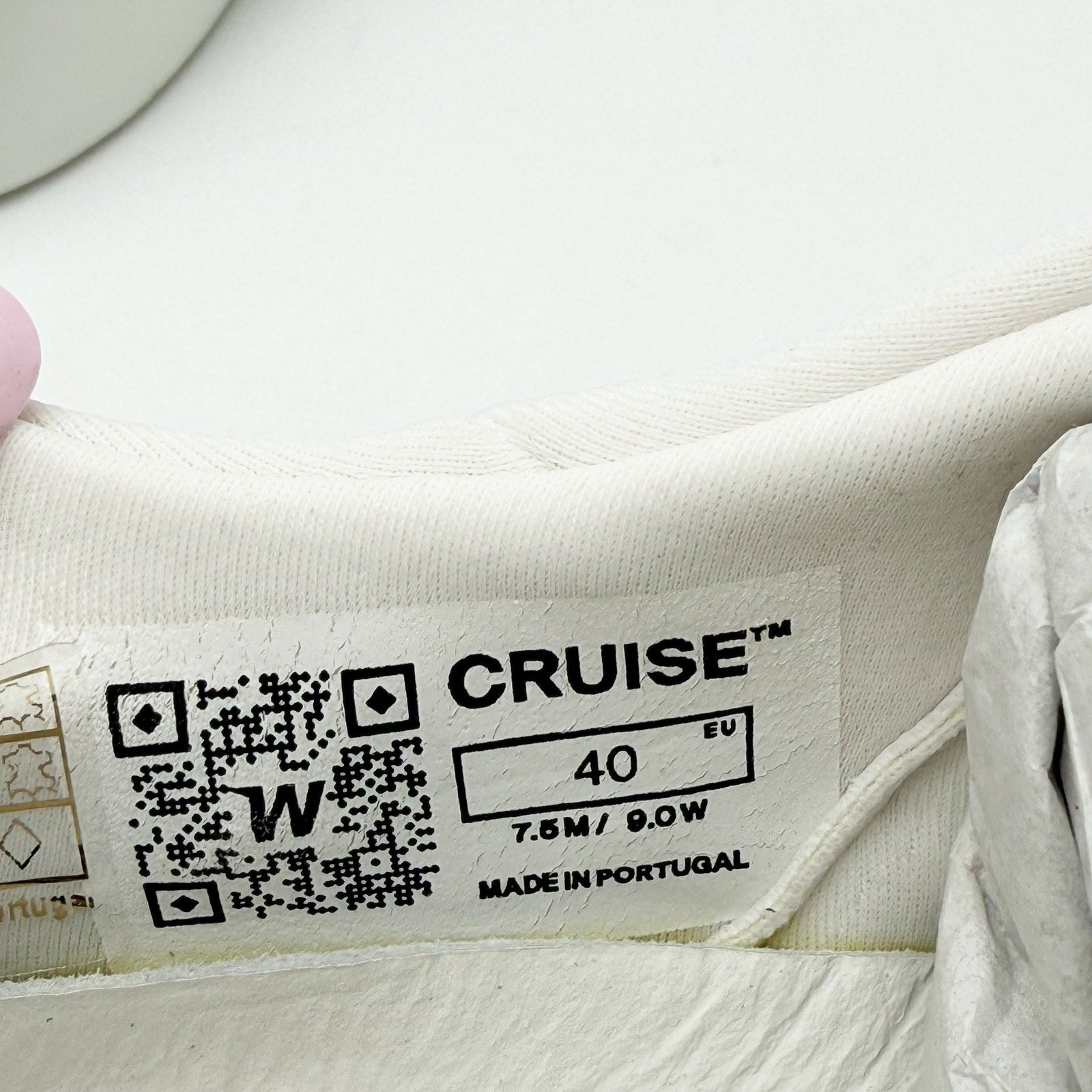 Wolf & Shepherd Womens Cruise Tre Slip On Sneakers US 9 EU 40 White Leather NIB