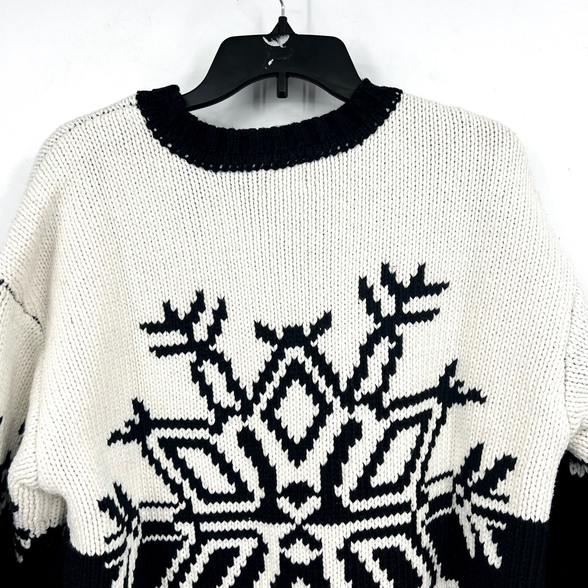 SHOW ME YOUR MUMU Stowe Sweater XS BLACK WHITE Snowflake Knit Crewneck NWOT
