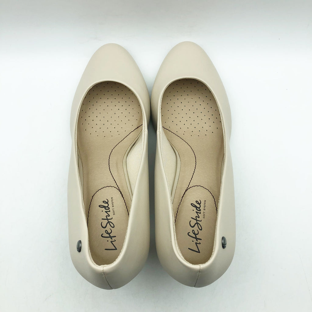 LifeStride Womens Parigi Pumps US 11 WIDE EU 42 Cream Almond Milk Heels NIB