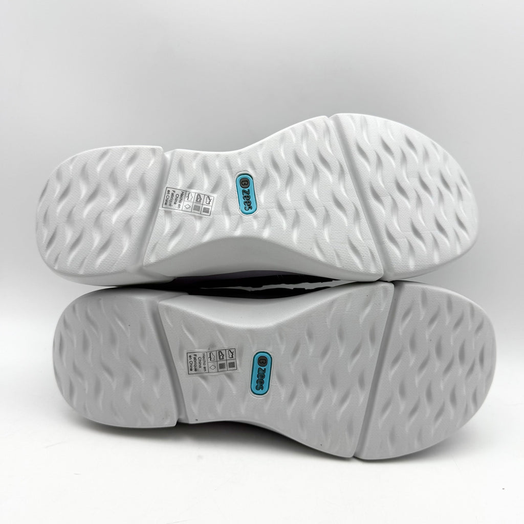 BZees Womens Hero Sneakers US 7 M EU 37 Grey Athletic NIB