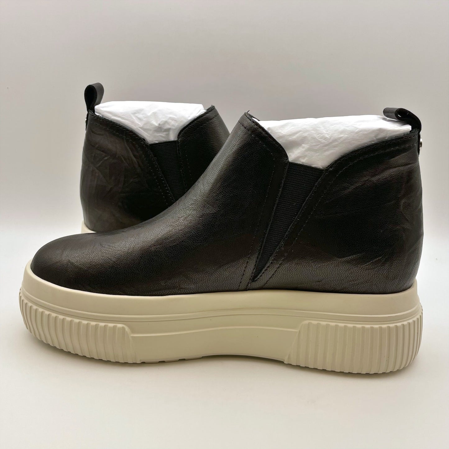 J/Slides Women's Wendie Bootie Size 8.5 Black Leather Slip On Waterproof NIB