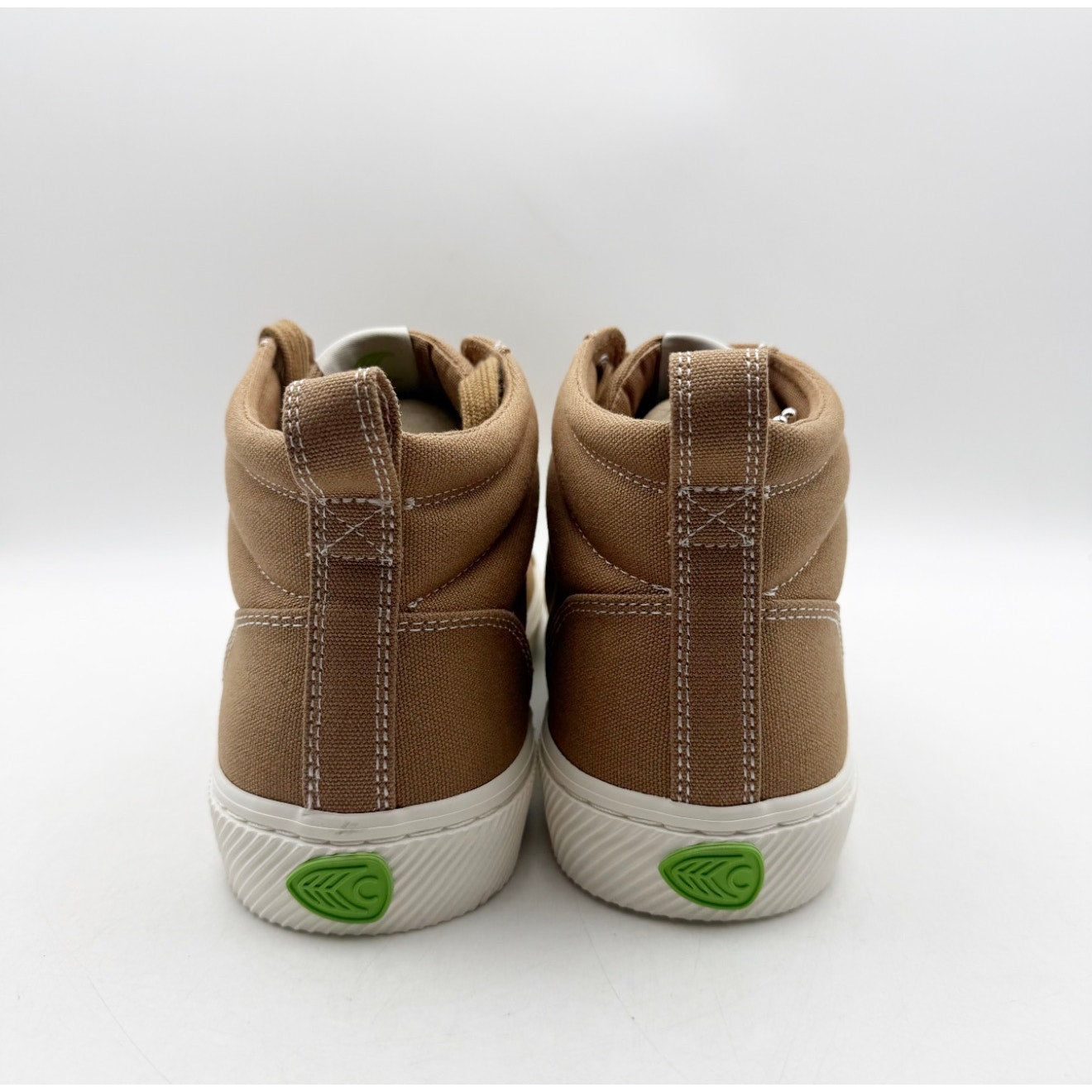 Cariuma OCA High Top Sneaker Mens 9 Womens 10.5 Tan Brown Canvas Contrast NIB