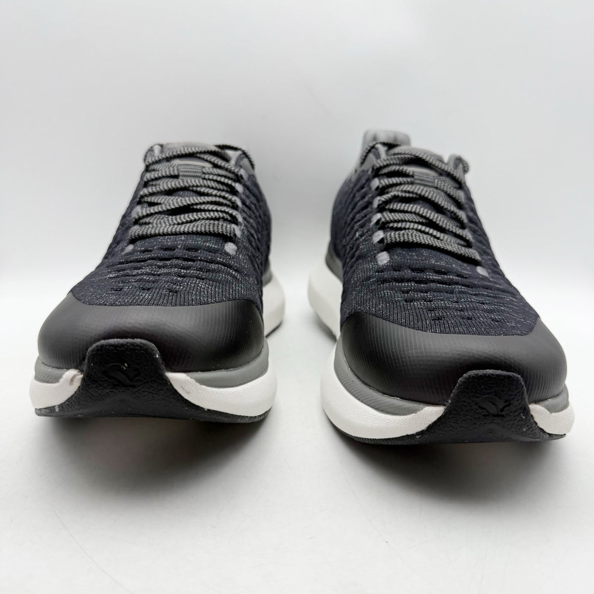 Rabbit Mens Dream Chaser Running Shoes Size 12.5 Black White Athletic NIB