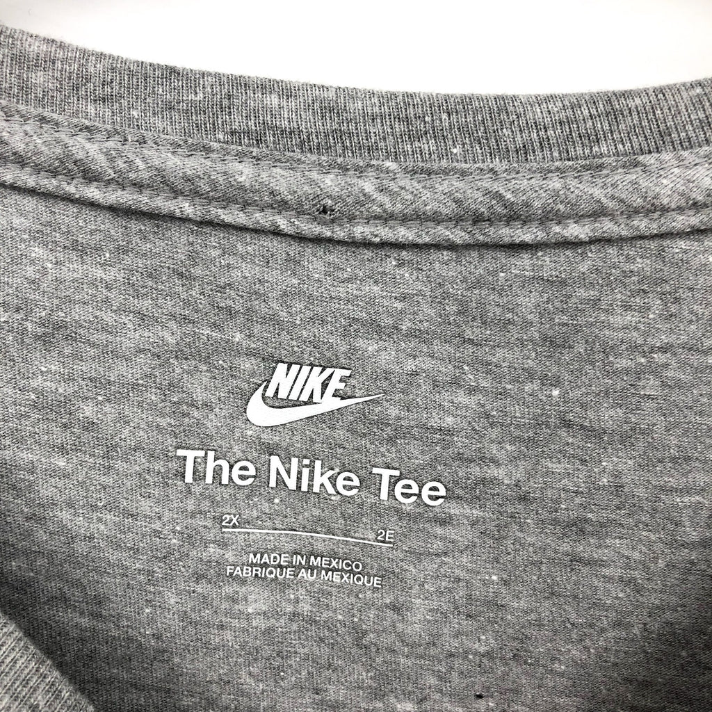 NIKE Women's Club Essential Logo T Shirt 2X Grey Knit Short Sleeve NWT FD0645063