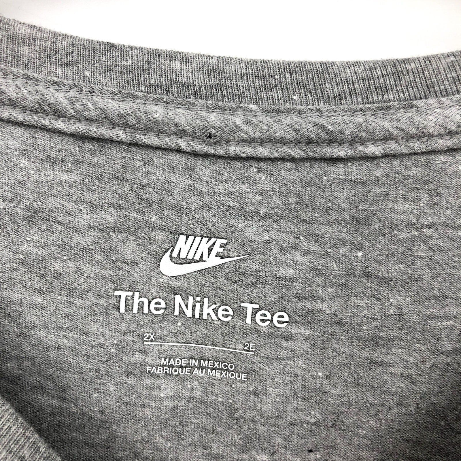 NIKE Women's Club Essential Logo T Shirt 2X Grey Knit Short Sleeve NWT FD0645063