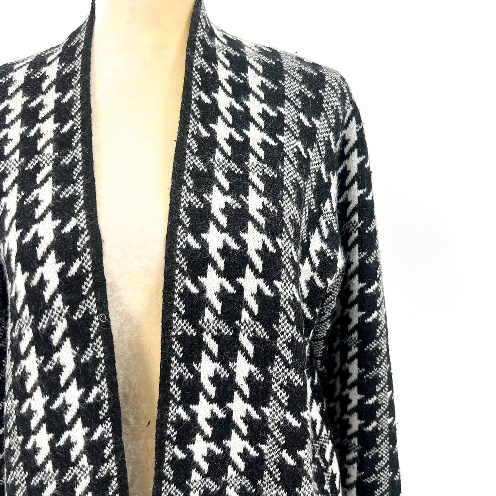 FORTUNE + IVY Women's Long Cardigan Sweater Small Black White Houndstooth NWOT