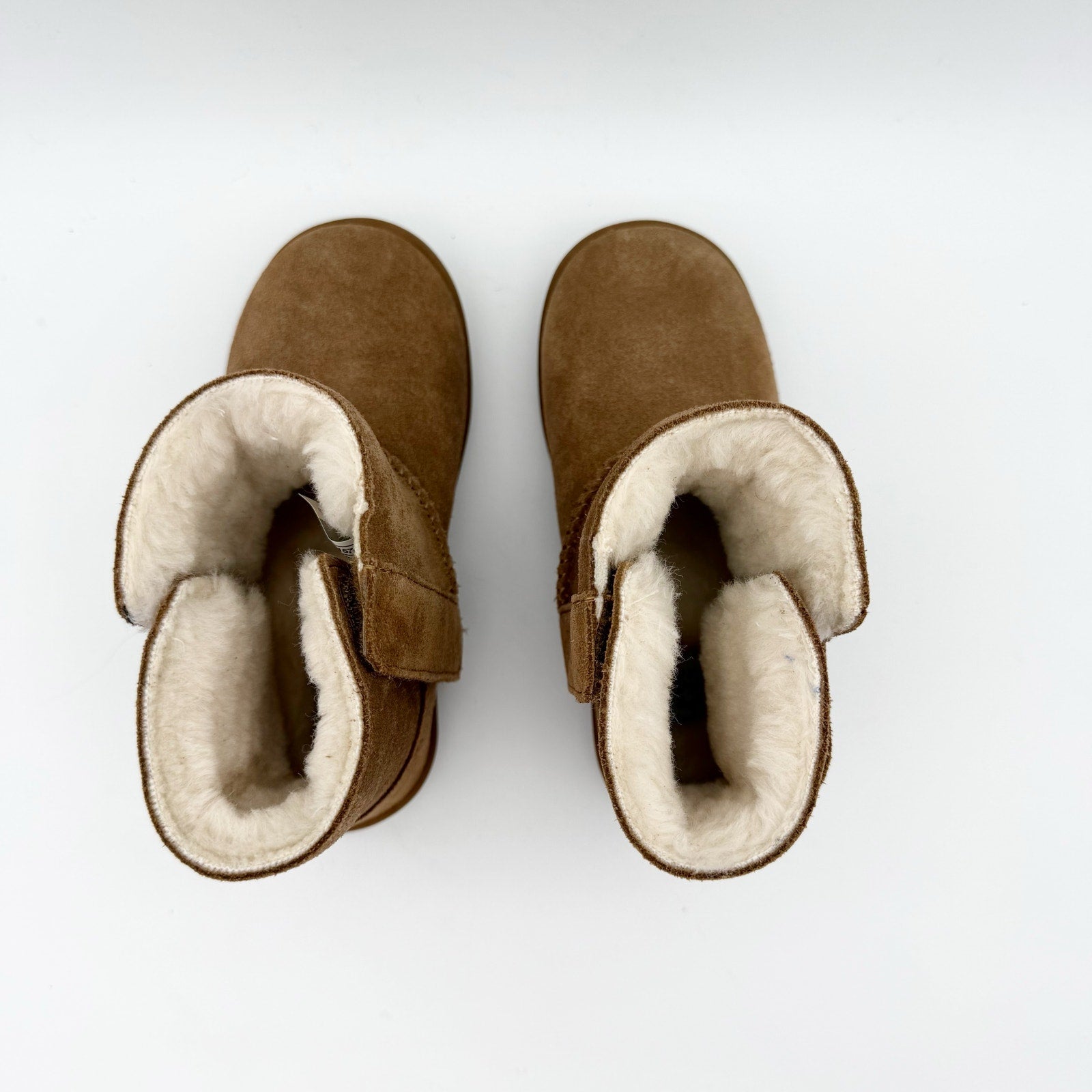 UGG Kids Keelan II Boots US 10 EU 27.5 Chestnut Brown Suede NIB