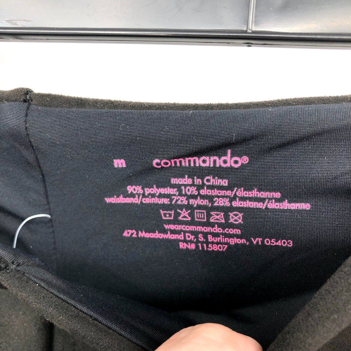 COMMANDO Women's Faux Suede Leggings Medium Black High Rise Stretch NWT