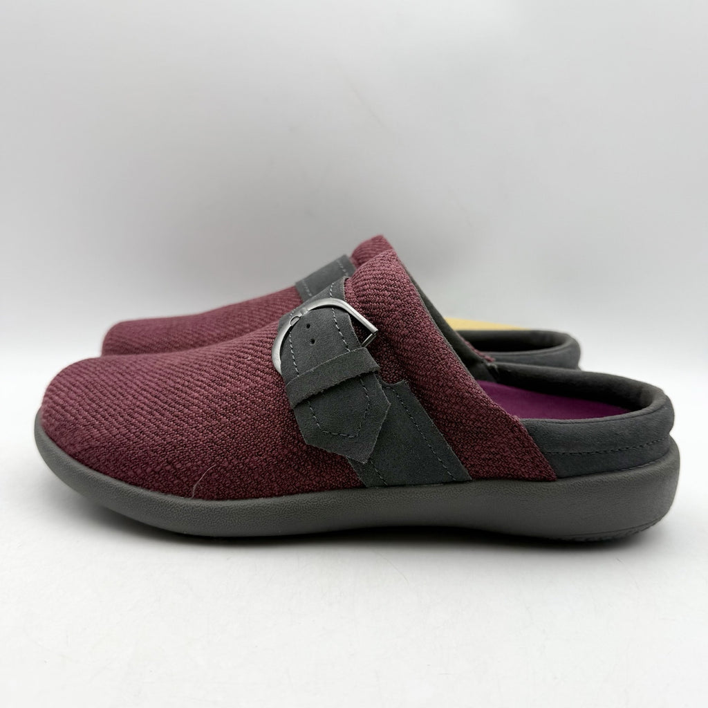 Spenco Womens Aria Slip-On Shoes Size 6.5 B EU 37 Mulberry Purple NIB