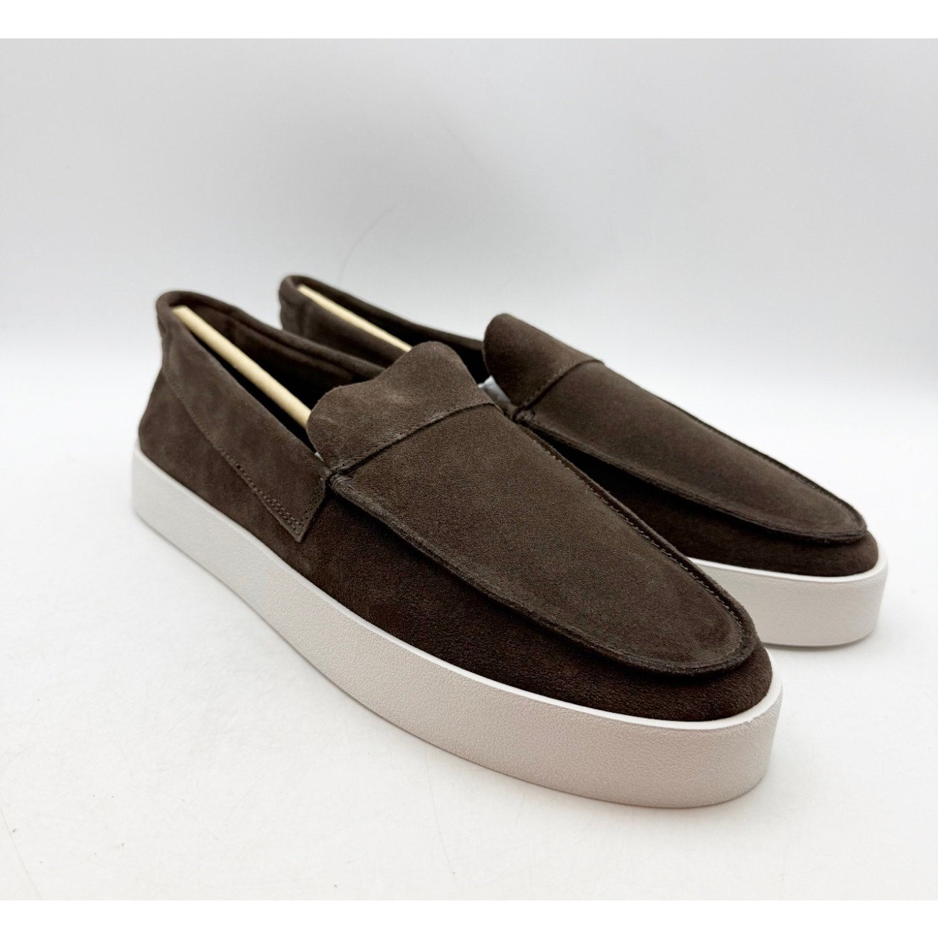Saint Morta Men's Hemisphere Slip On Loafers Size 8 Brown White Suede NIB
