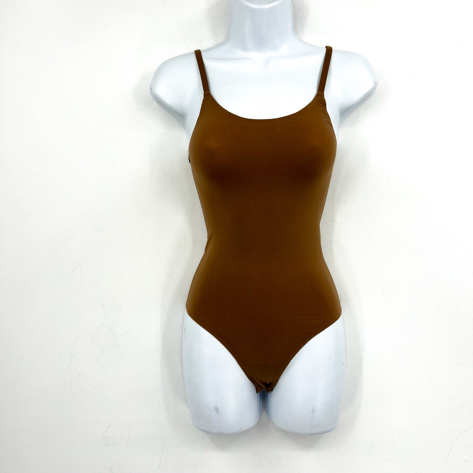 COMMANDO Women's Ballet Cami Thong Bodysuit One Size Brown Cocoa Scoop Neck NWT
