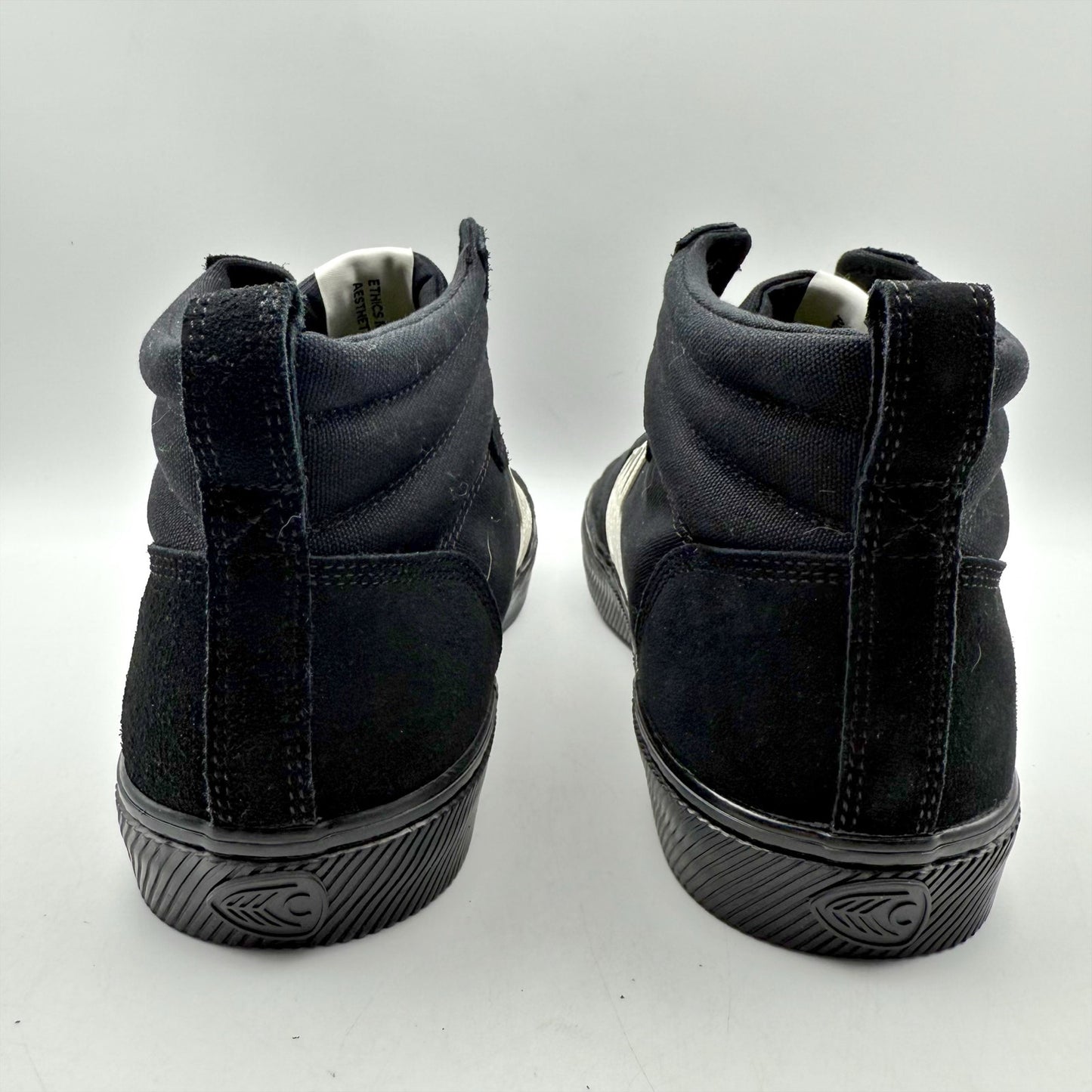 Cartiuma Mens Catiba Pro High Top Sneakers US 11 EU 44 Black Suede NIB