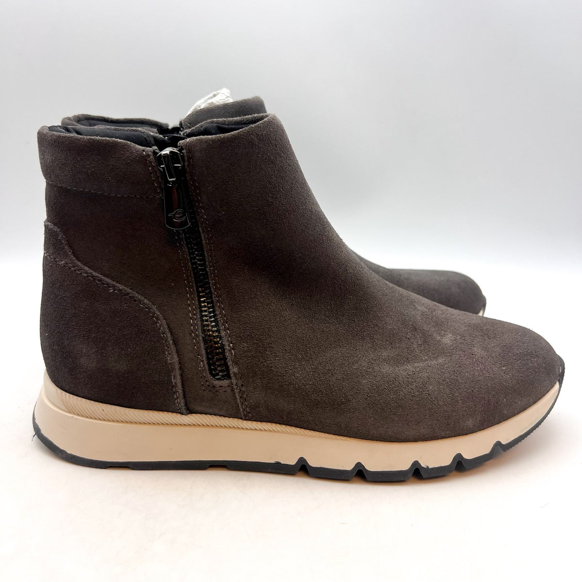 EASY SPIRIT Women's Ives Casual Dress Boots Size 8M Gray Suede Waterproof NWOB