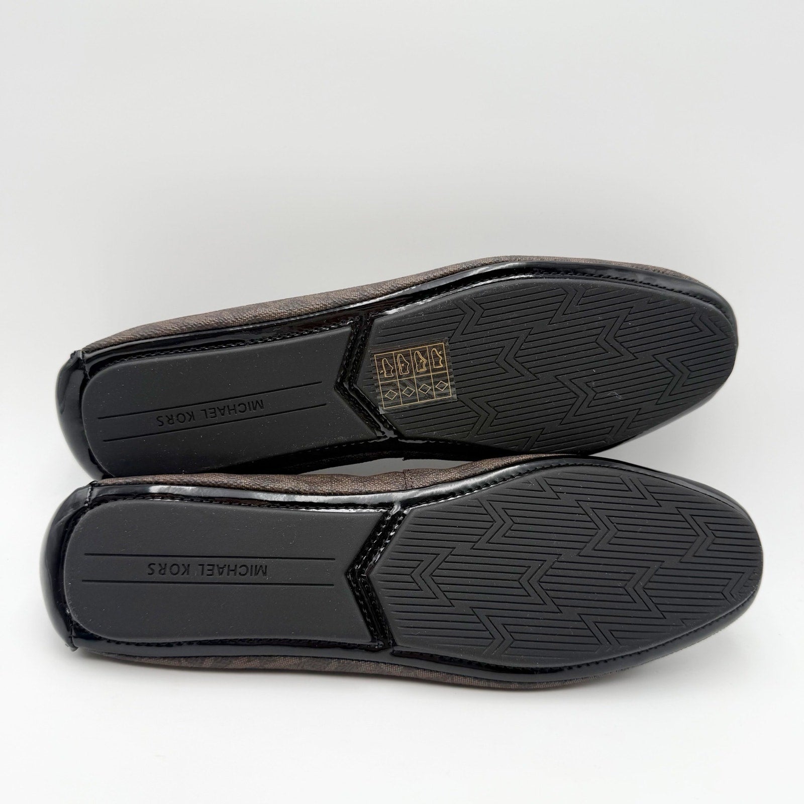 Michael Kors Womens Lillie Moc Flats US 9.5 Brown MK Logo NIB