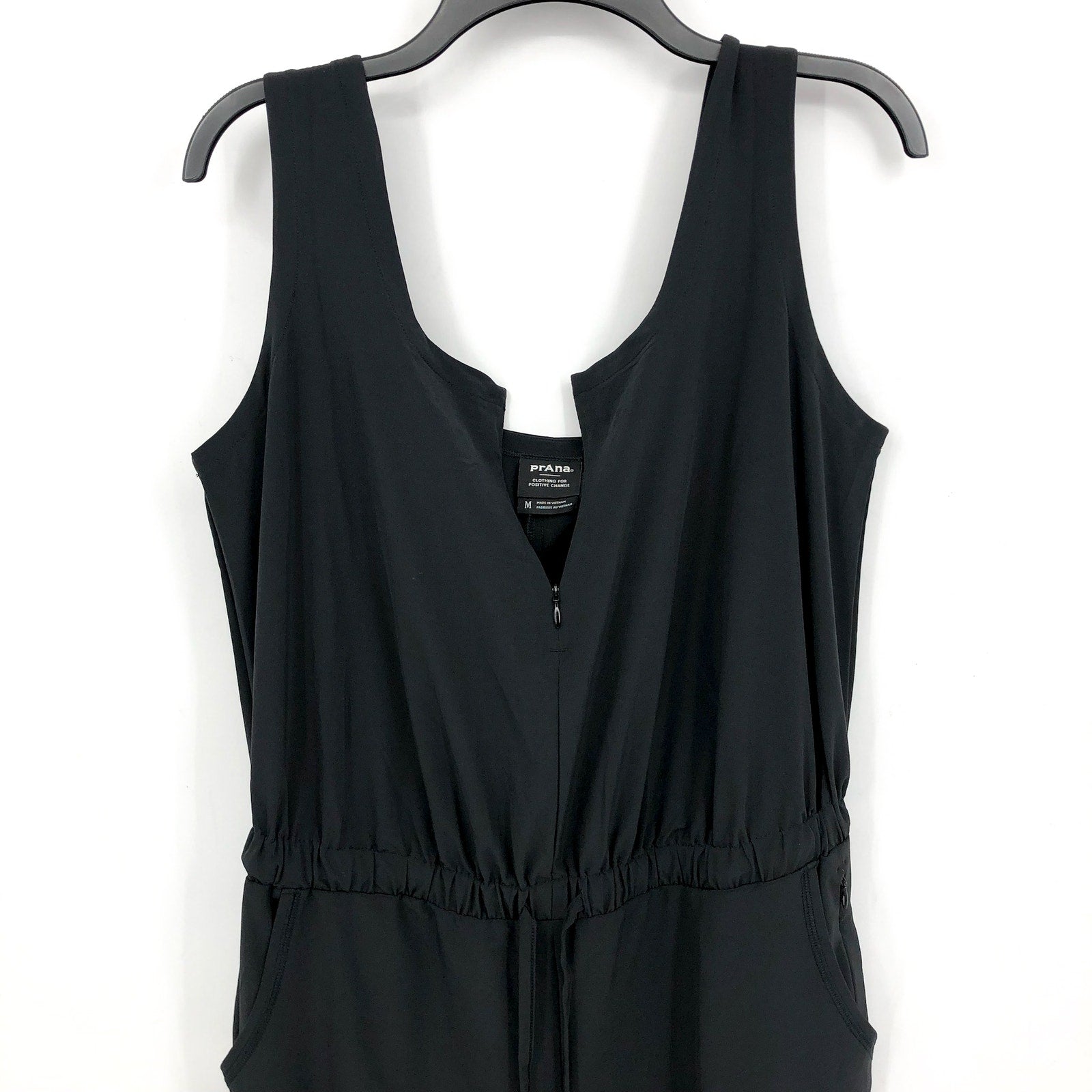 PRANA Women's Railay Jumpsuit Medium Black Sleeveless Wrinkle Resistant UPF NWT