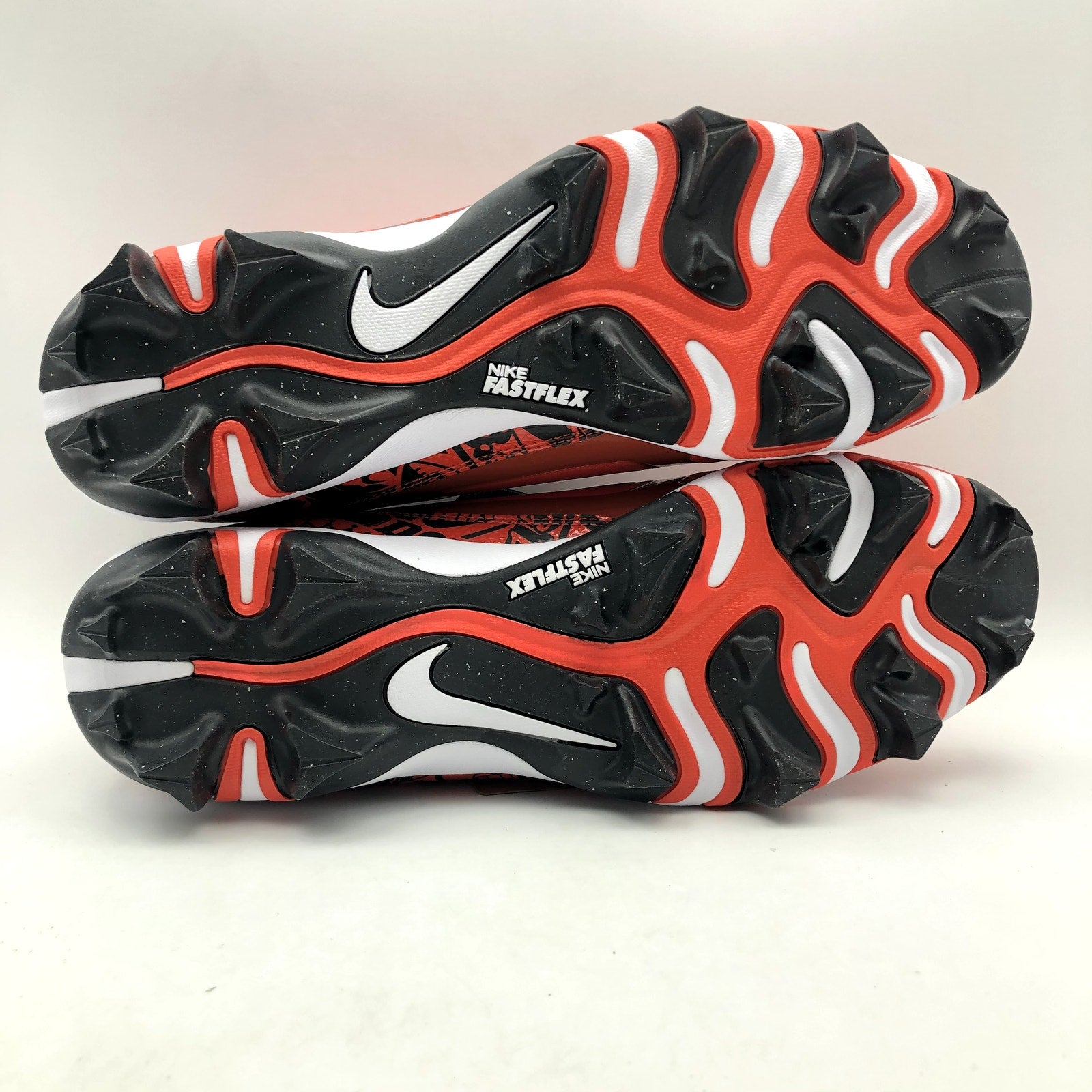 Nike Men's Alpha Menace 4 Shark SE Football Cleats Size 12 Red Black NWOB
