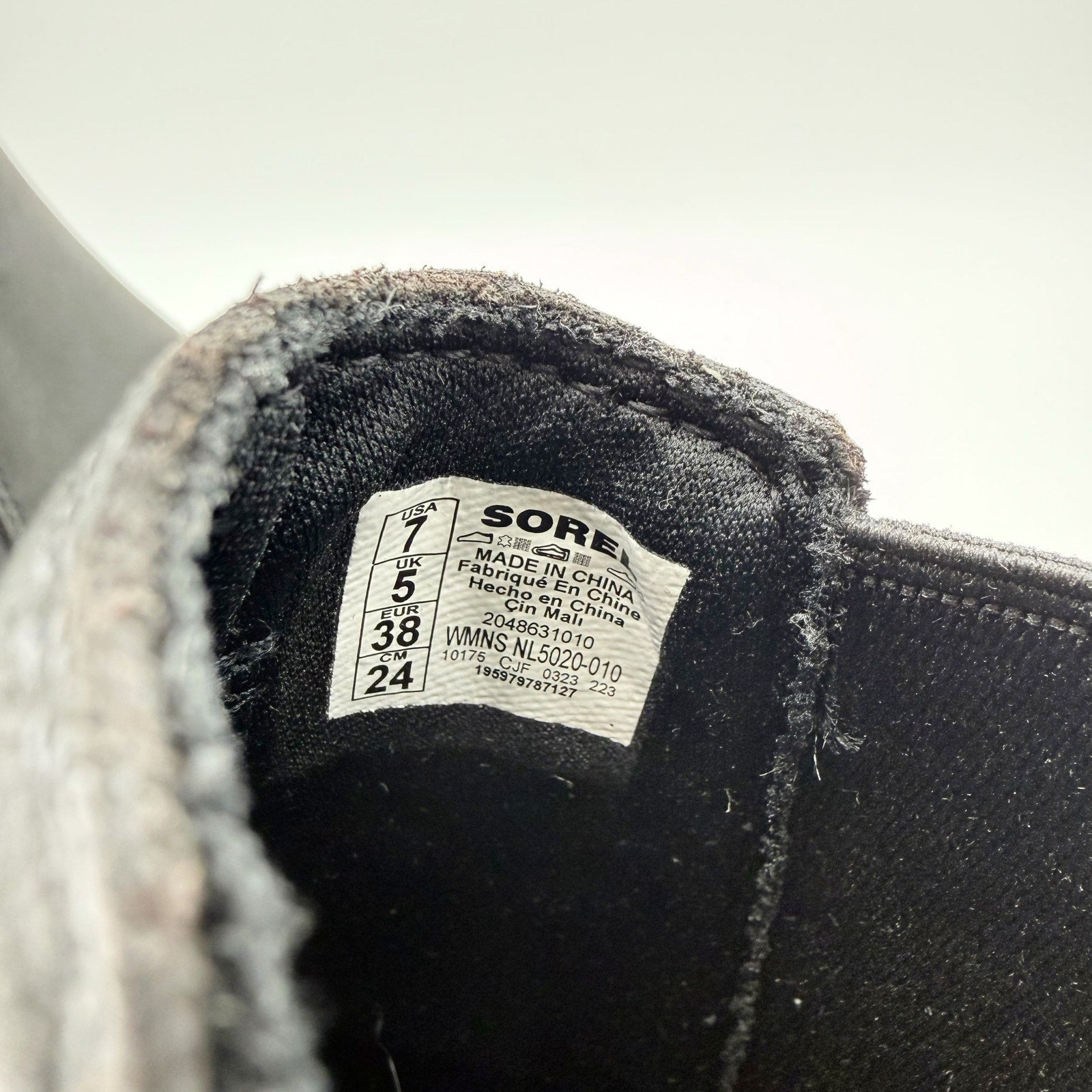 Sorel Womens Evie ll Chelsea Ankle Bootie US 7 EU 38 Black Suede Waterproof NIB