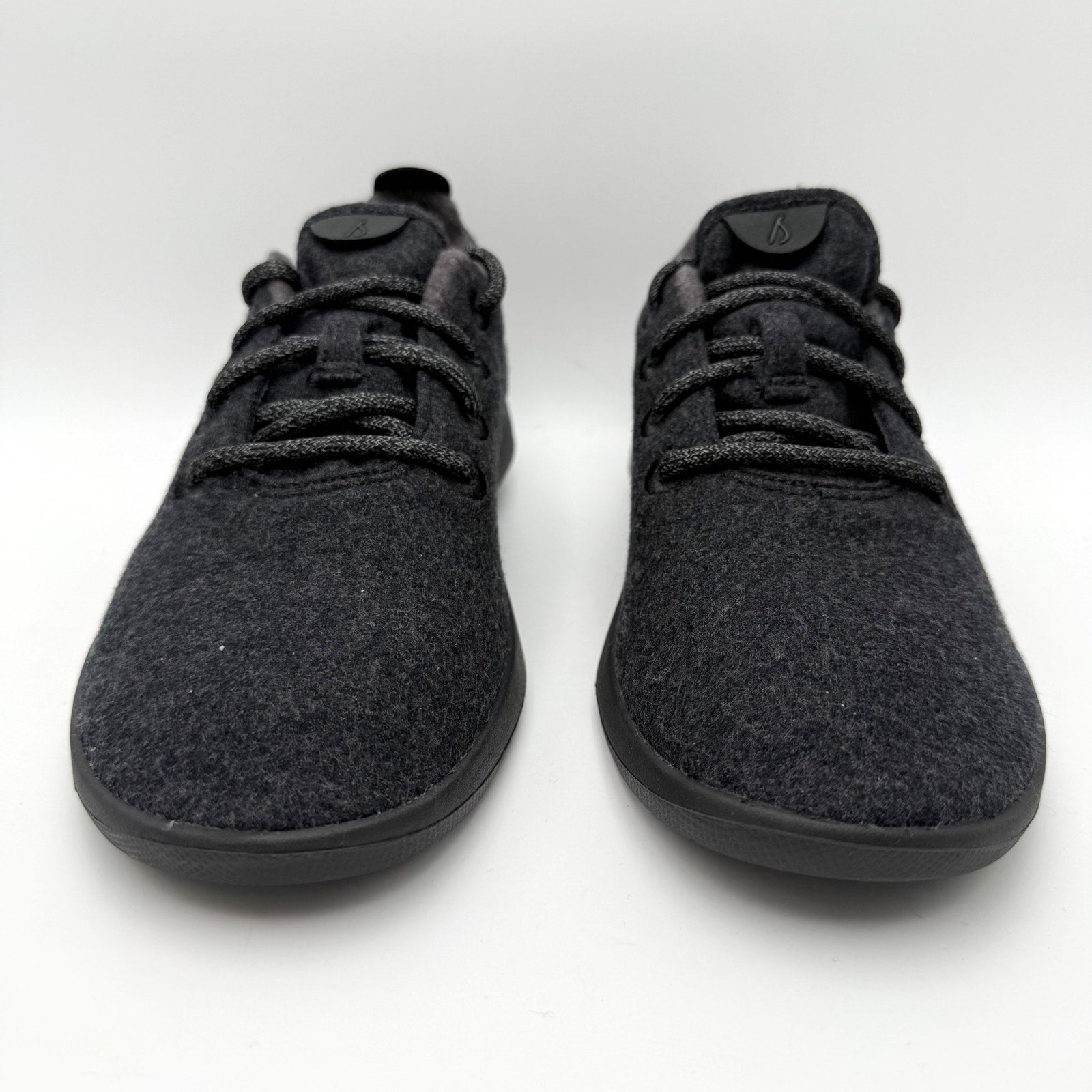 AllBirds Mens Wool Runner Sneakers US 8 EU 40.5 Black Athletic NIB