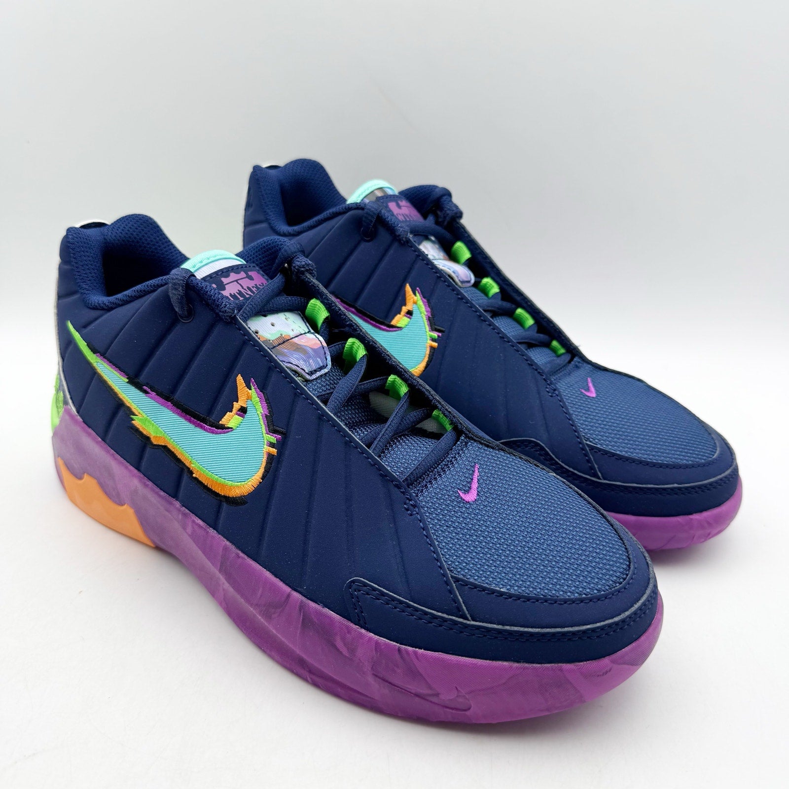NIKE Kids Lebron Witness lx Kc Sneakers US 7 Youth EU 40 Blue Muulticolor NIB