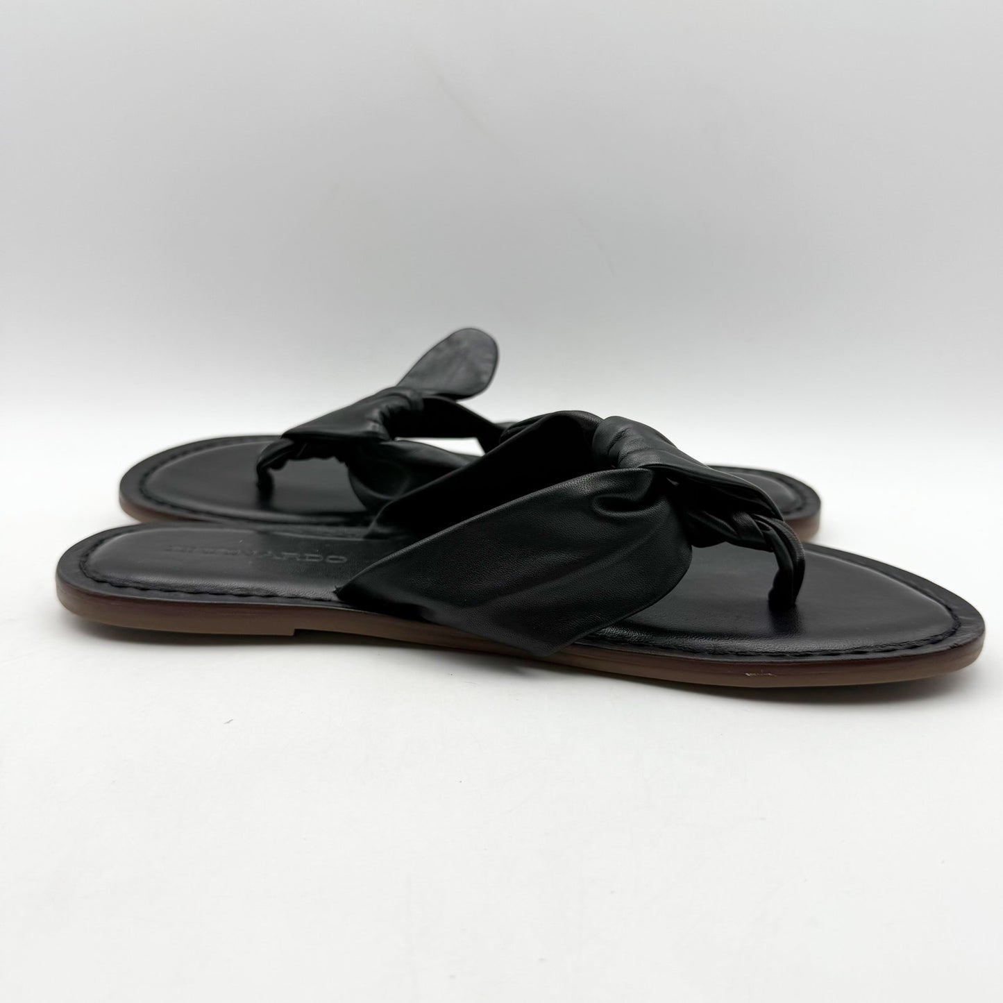 Bernardo Footwear Womens Laia Thong Sandals US 8.5 M Black Leather NIB