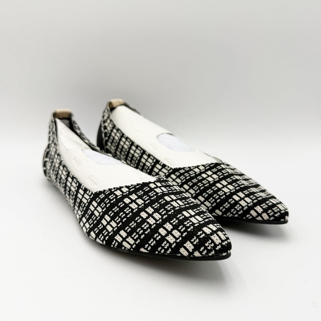 MIA Womens Lissy Fly Ballet Flats Size 6.5 M Black White Plaid Knit NWOB