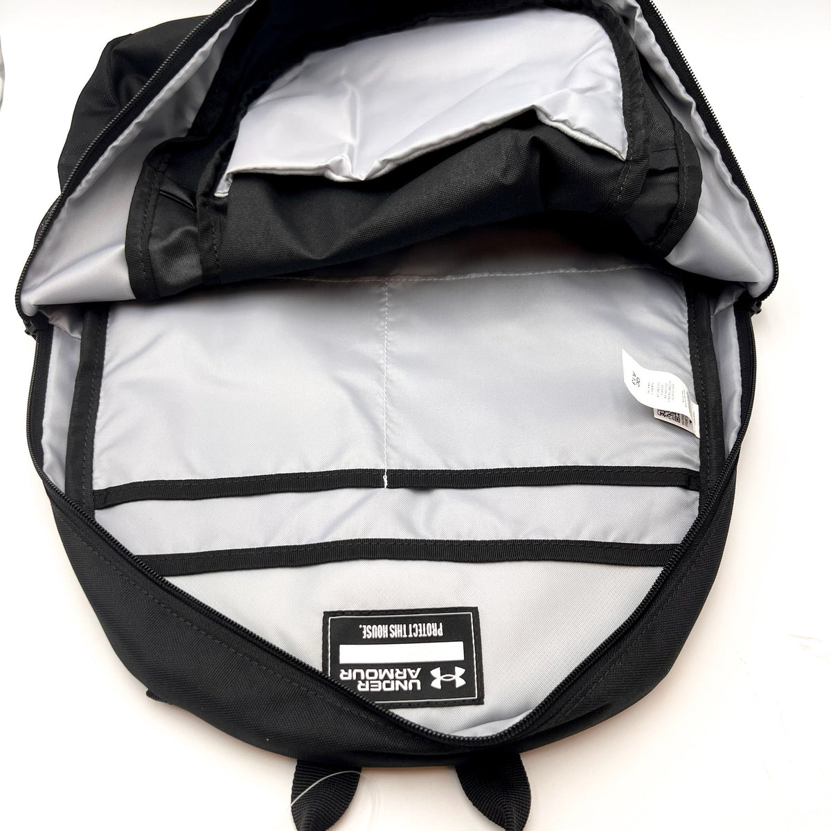 UNDER ARMOUR Hustle Sport 6.0 Backpack Black Metallic Silver Water ResistantNWOT