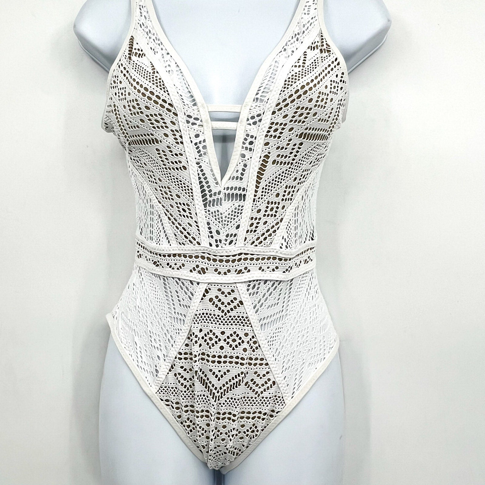 BECCA Women's Color Play Crochet Plunge One-Piece Swimsuit XS White Tan NWOT